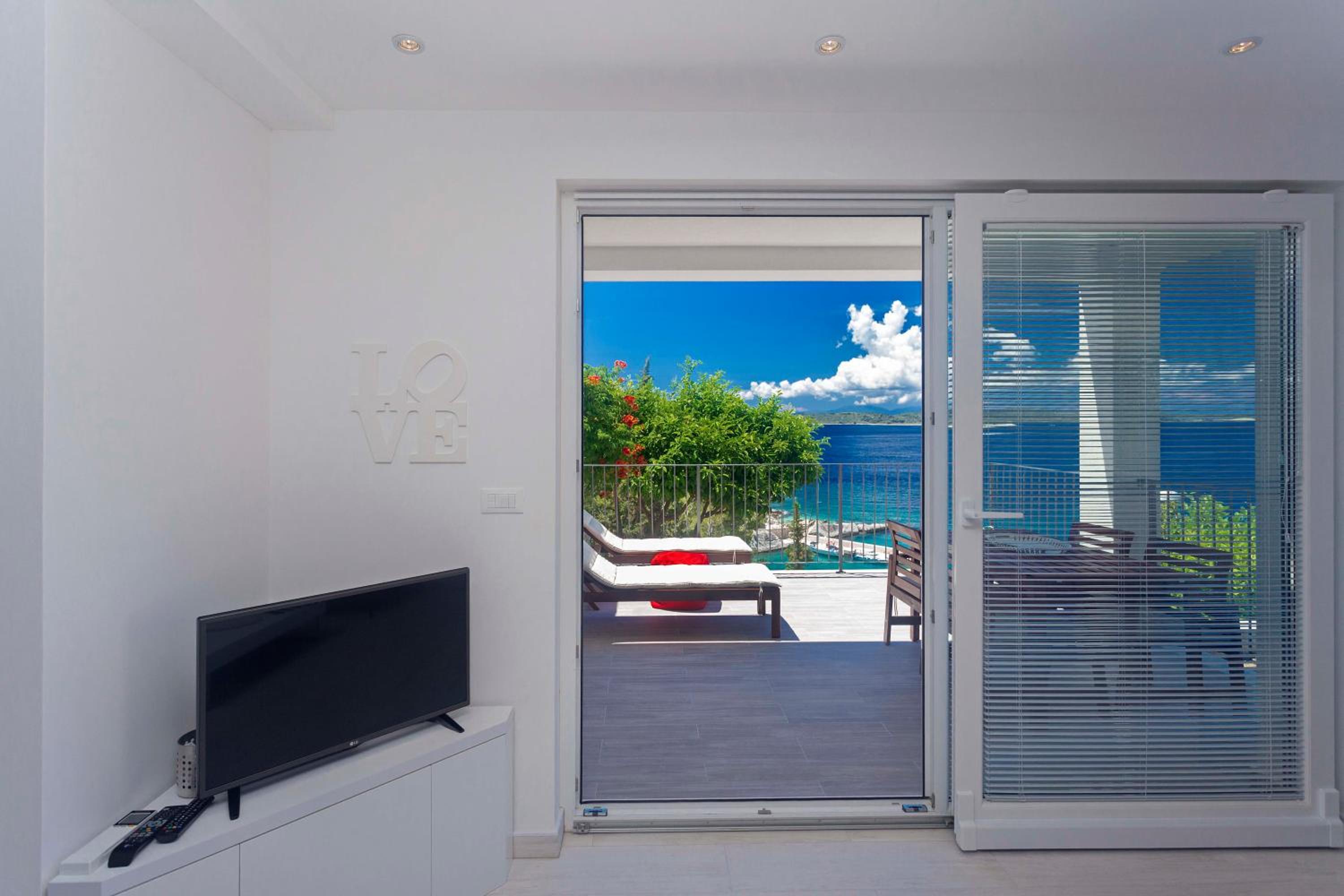 Blue Bay Residence