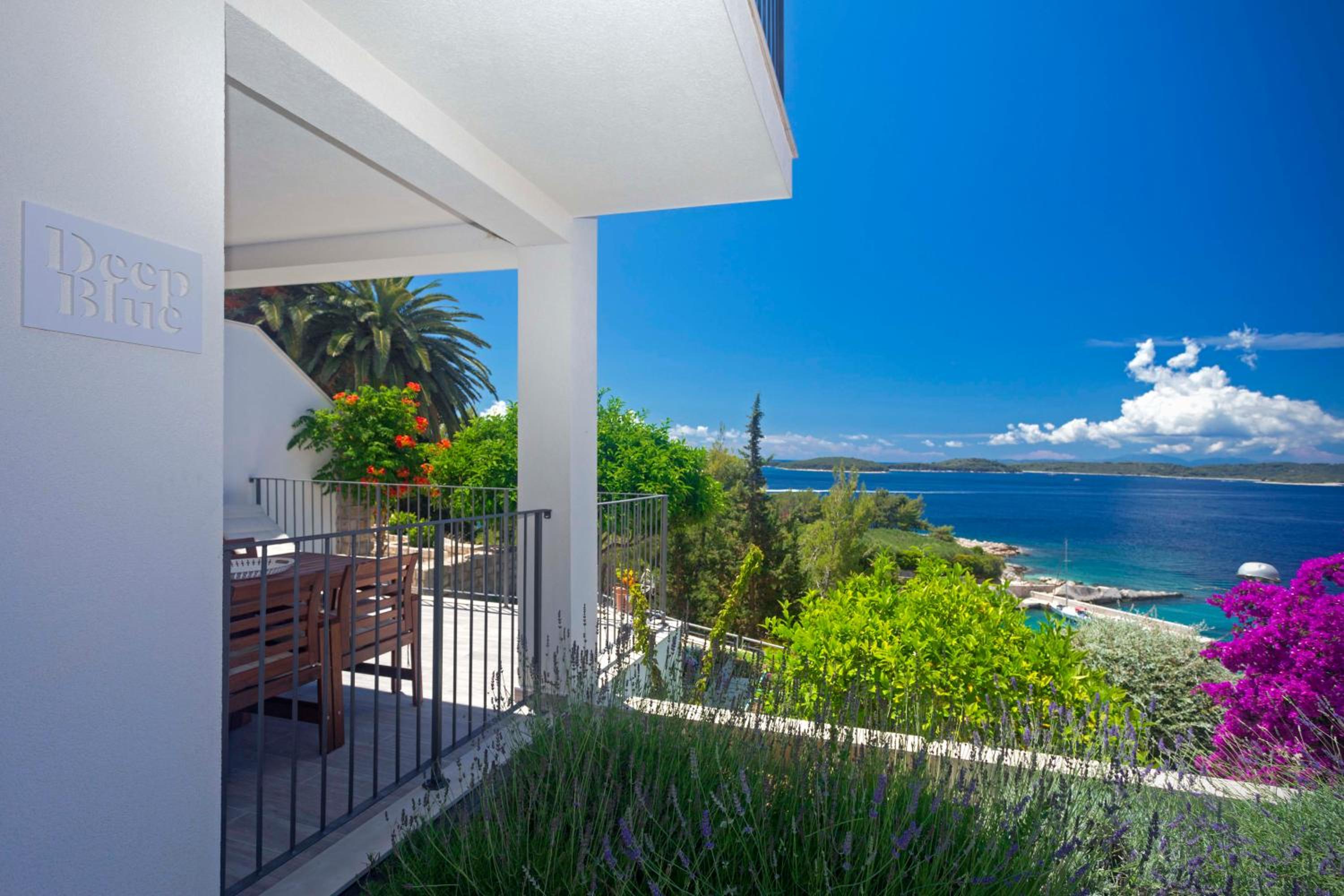 Blue Bay Residence