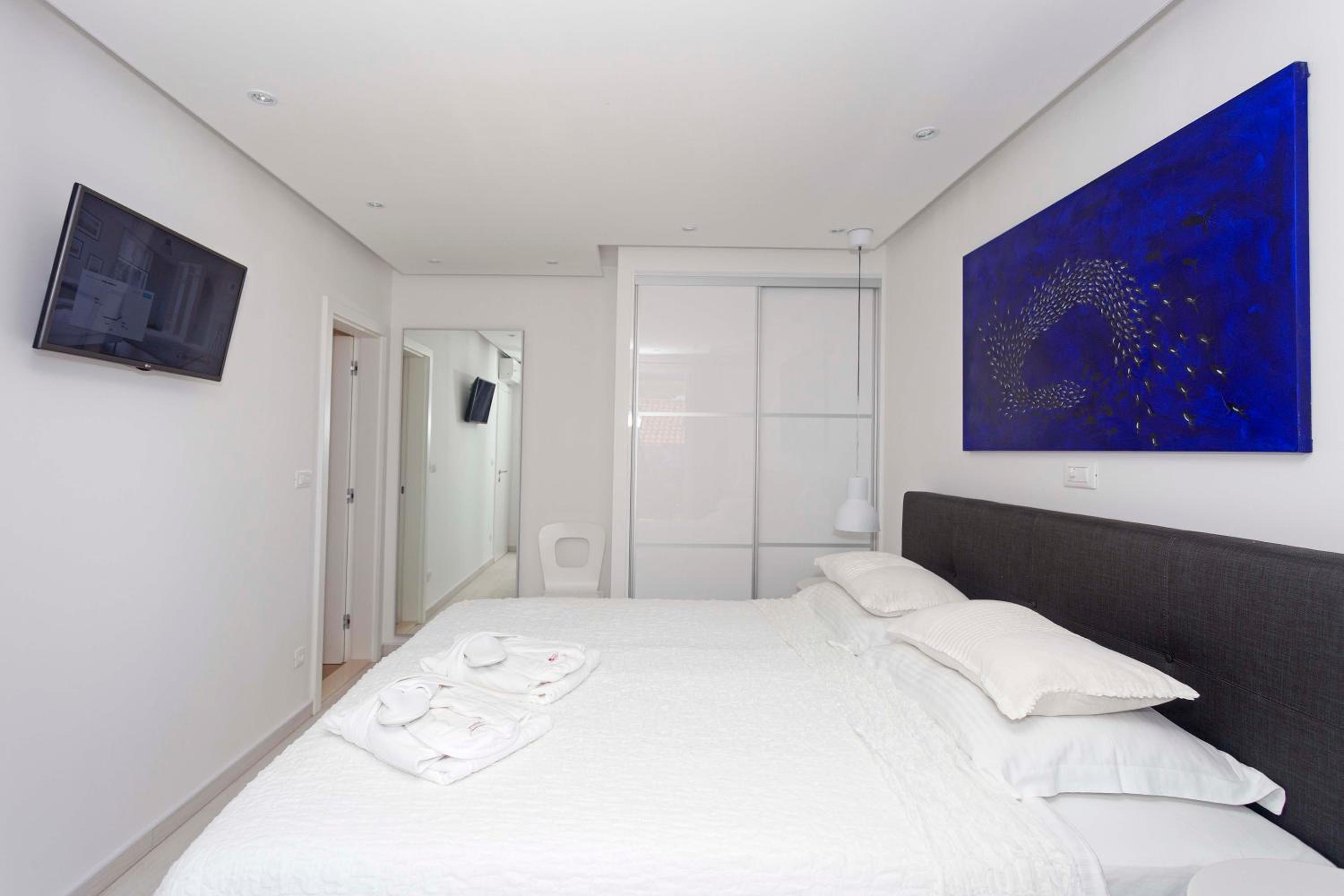 Blue Bay Residence