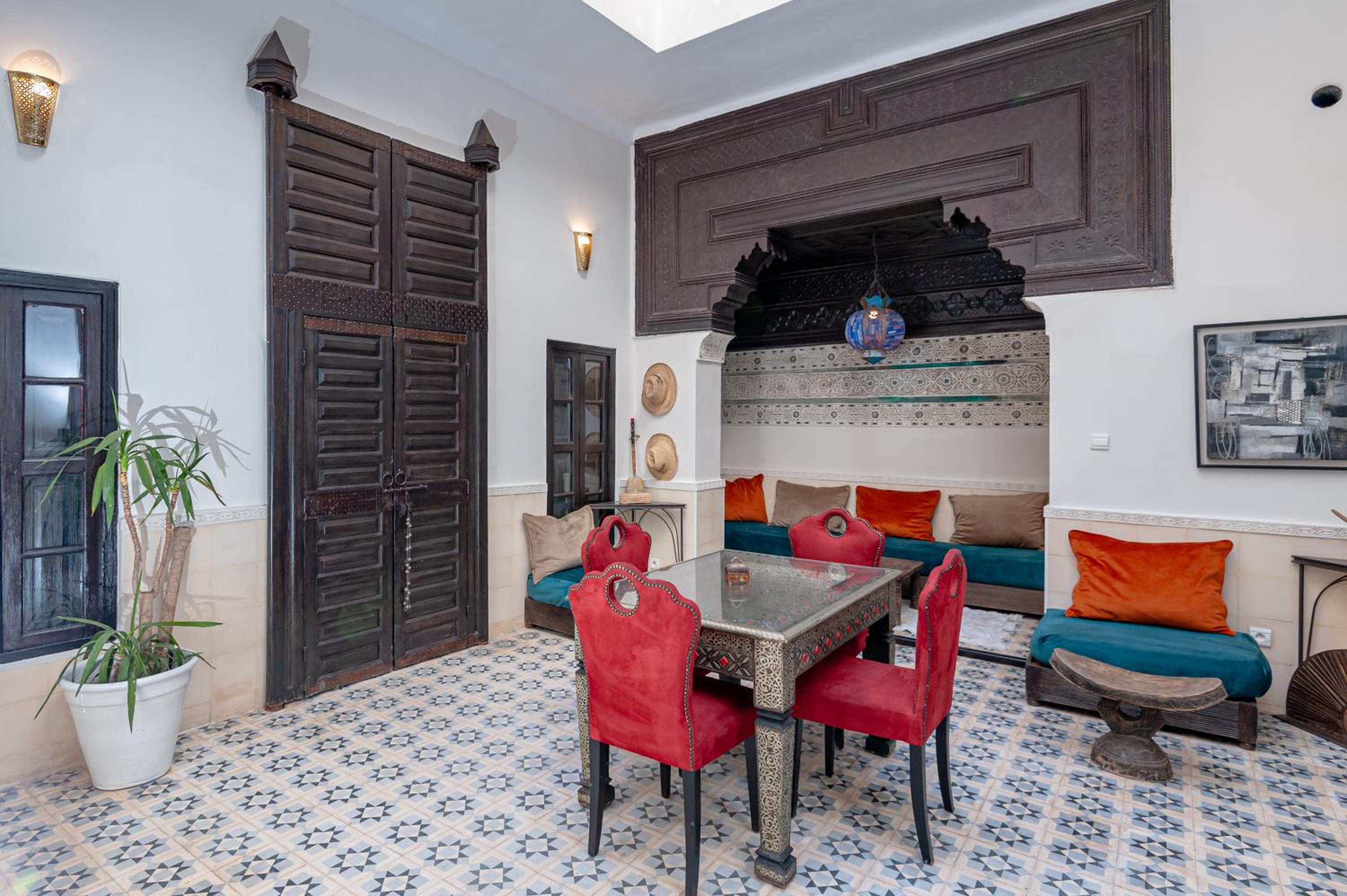 Riad GUENAOUA