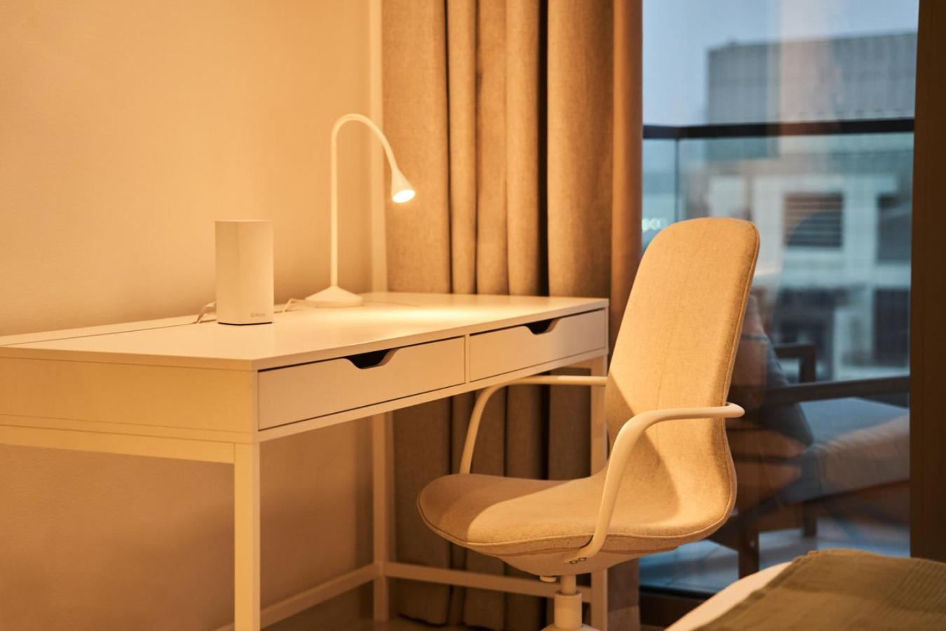 Luxury 49th Floor 2BR Corner Apt with Burj Khalifa View and Infinity Pool Access