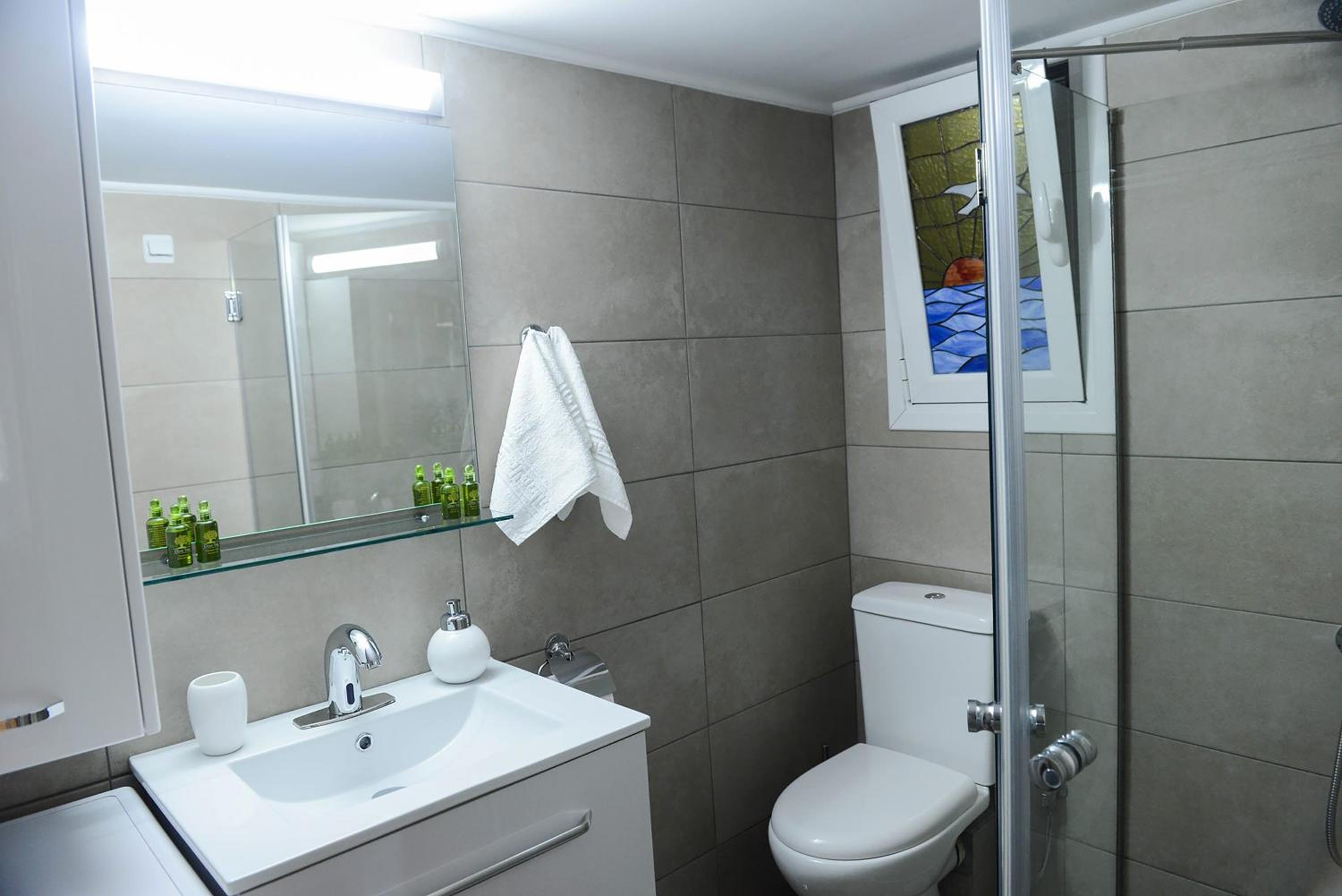 Athina Apartments