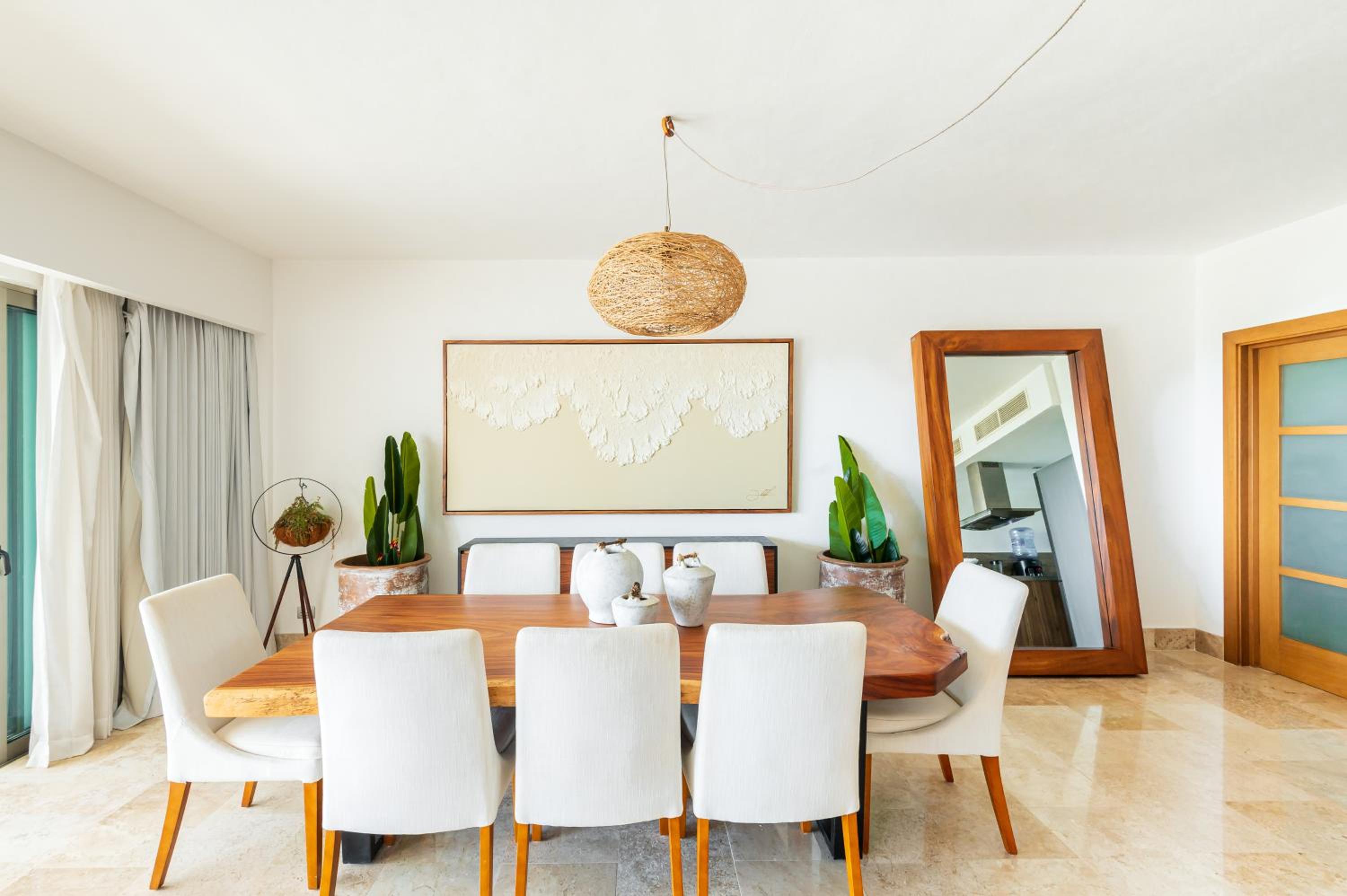 La Amada, Private Terrace Penthouse in Beachfront Complex