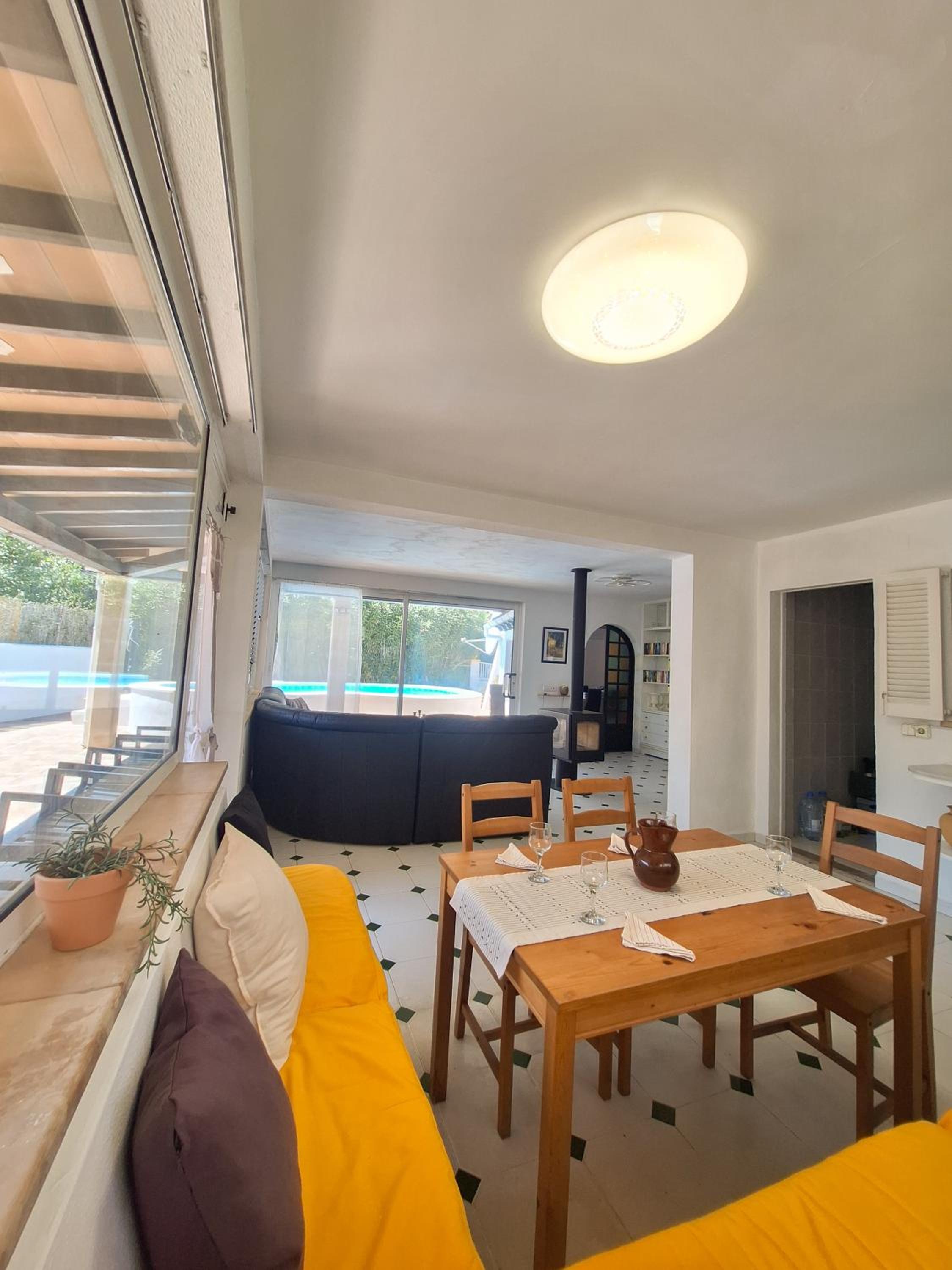 Villa Nevada - Espacioso Chalet con Piscina Privada