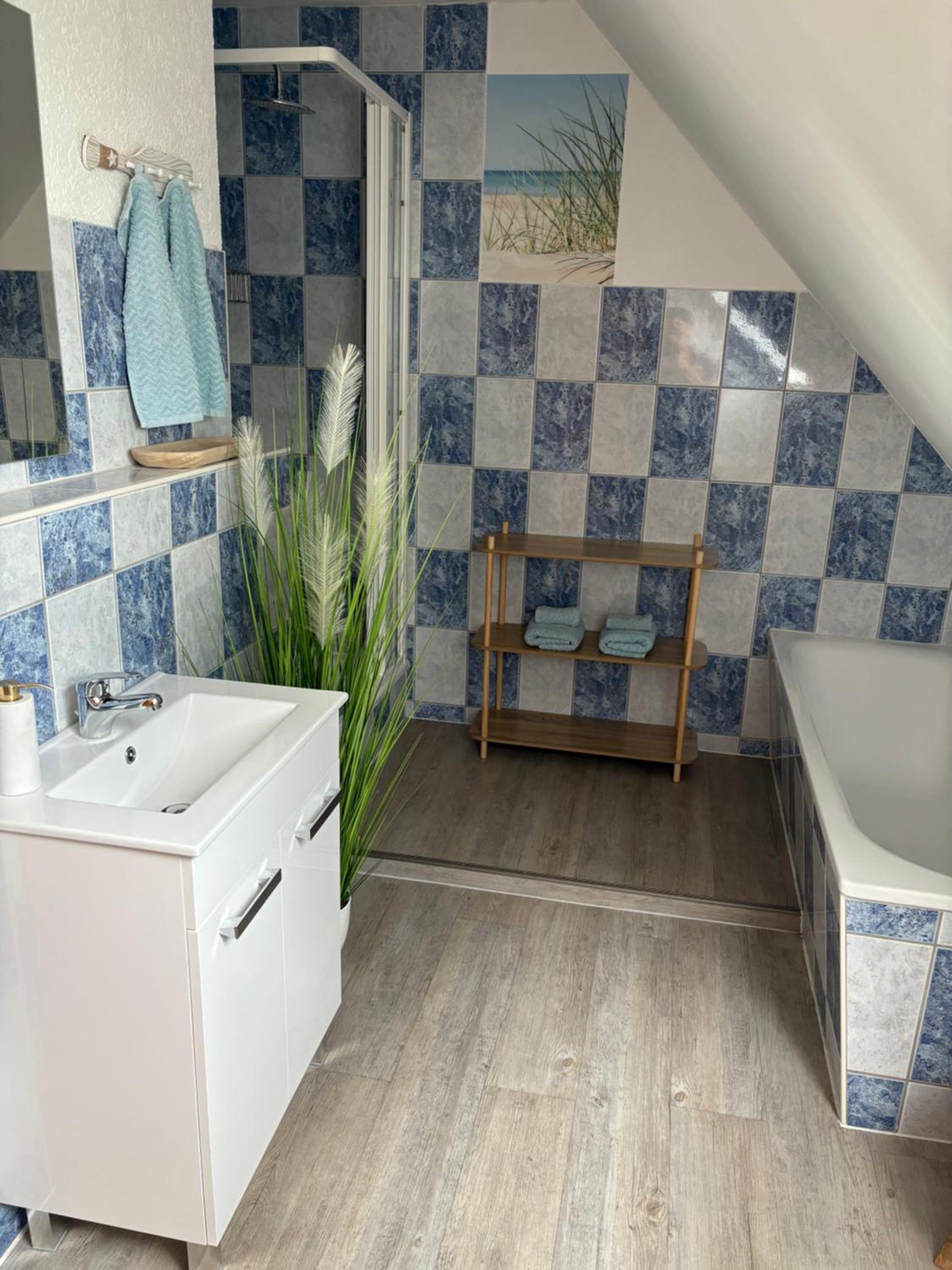 Ferienwohnung mit Schlösserblick in Dresden I große Dachterrasse I Parkplatz kostenfrei