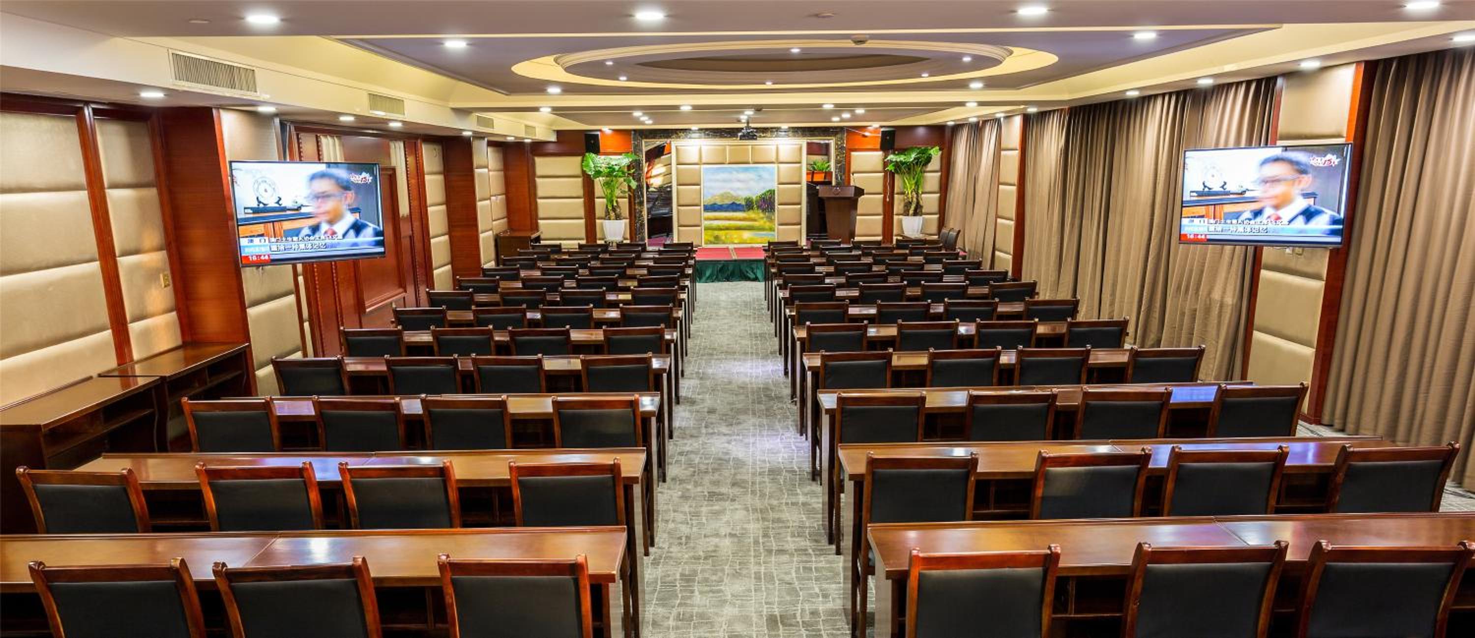 meeting & event spaces