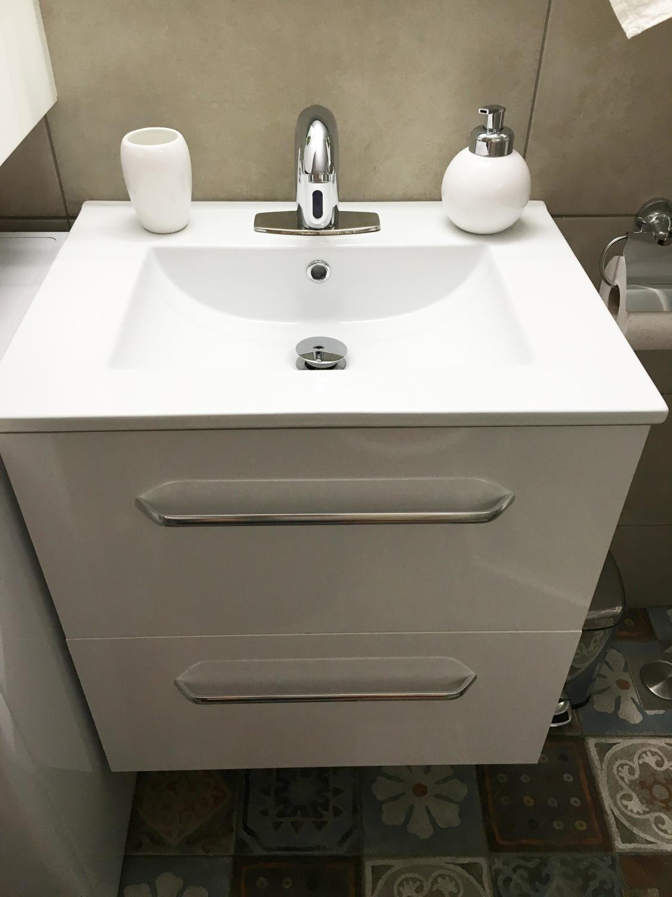 Athina Apartments