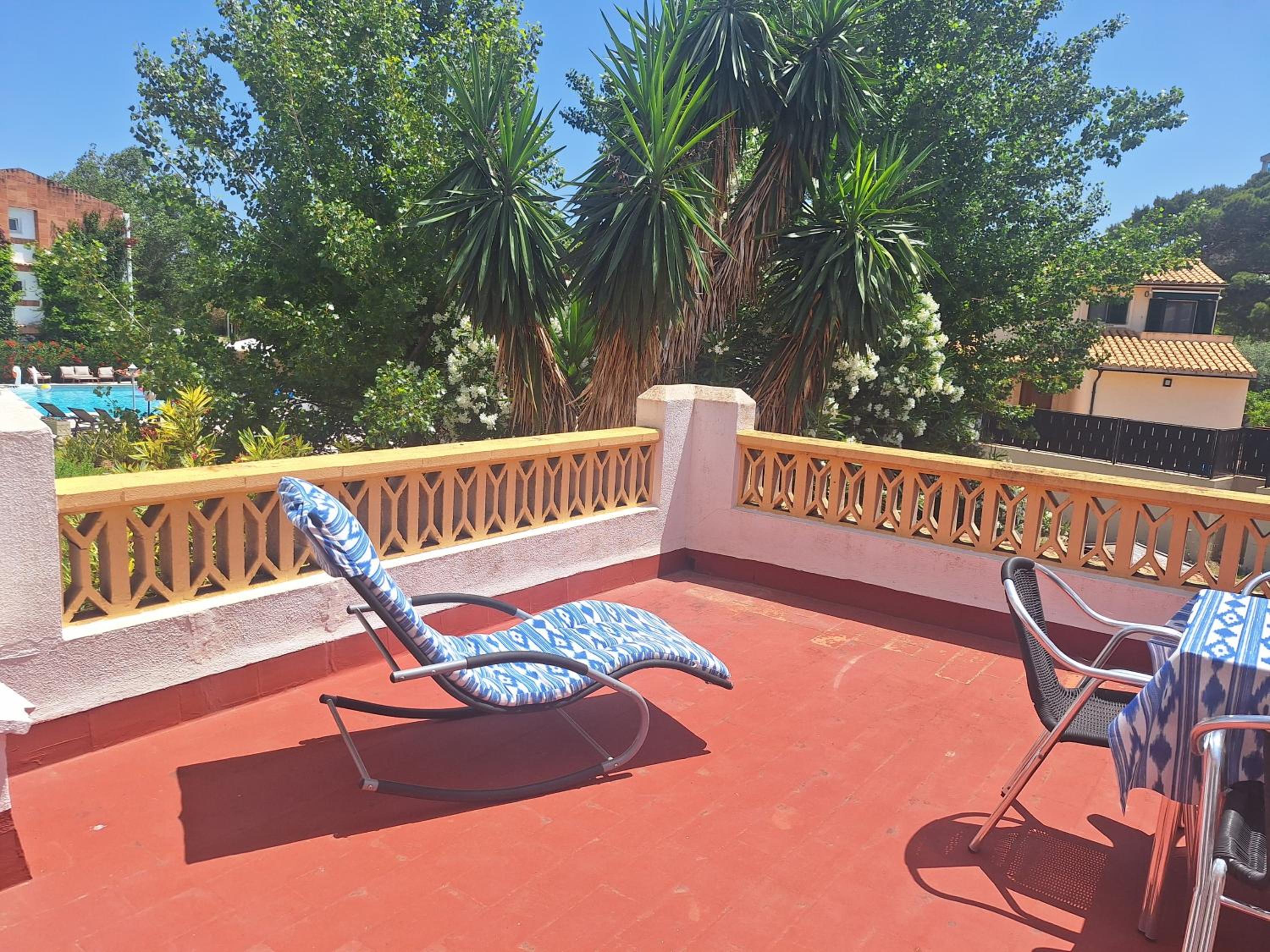 Villa Nevada - Espacioso Chalet con Piscina Privada