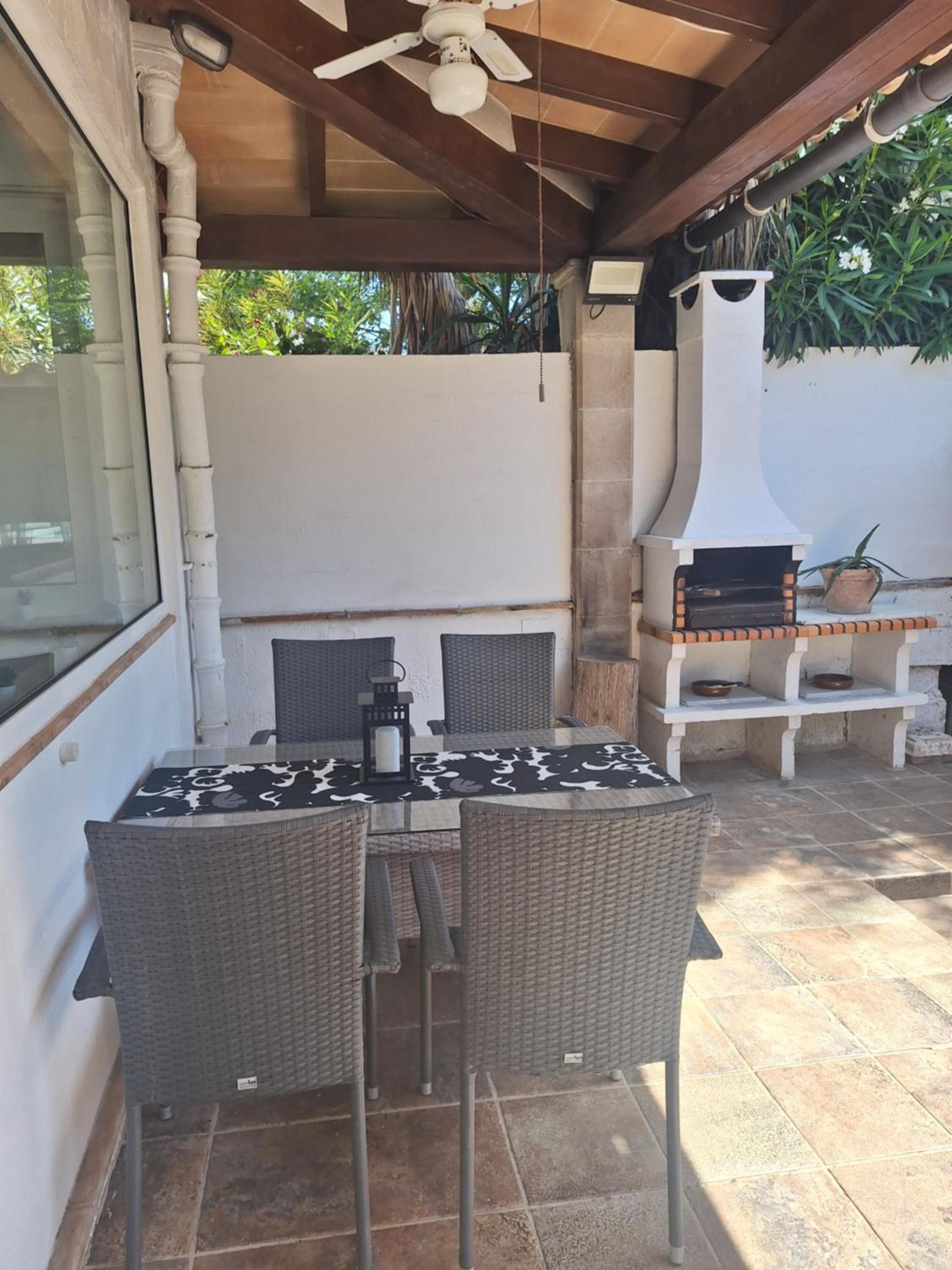 Villa Nevada - Espacioso Chalet con Piscina Privada