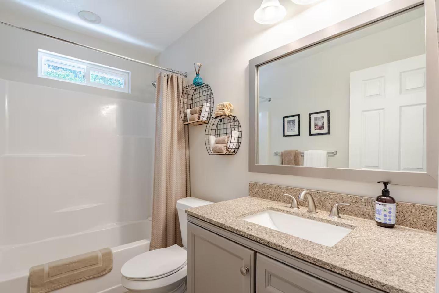 Family Friendly, Historic Downtown, Near Beach