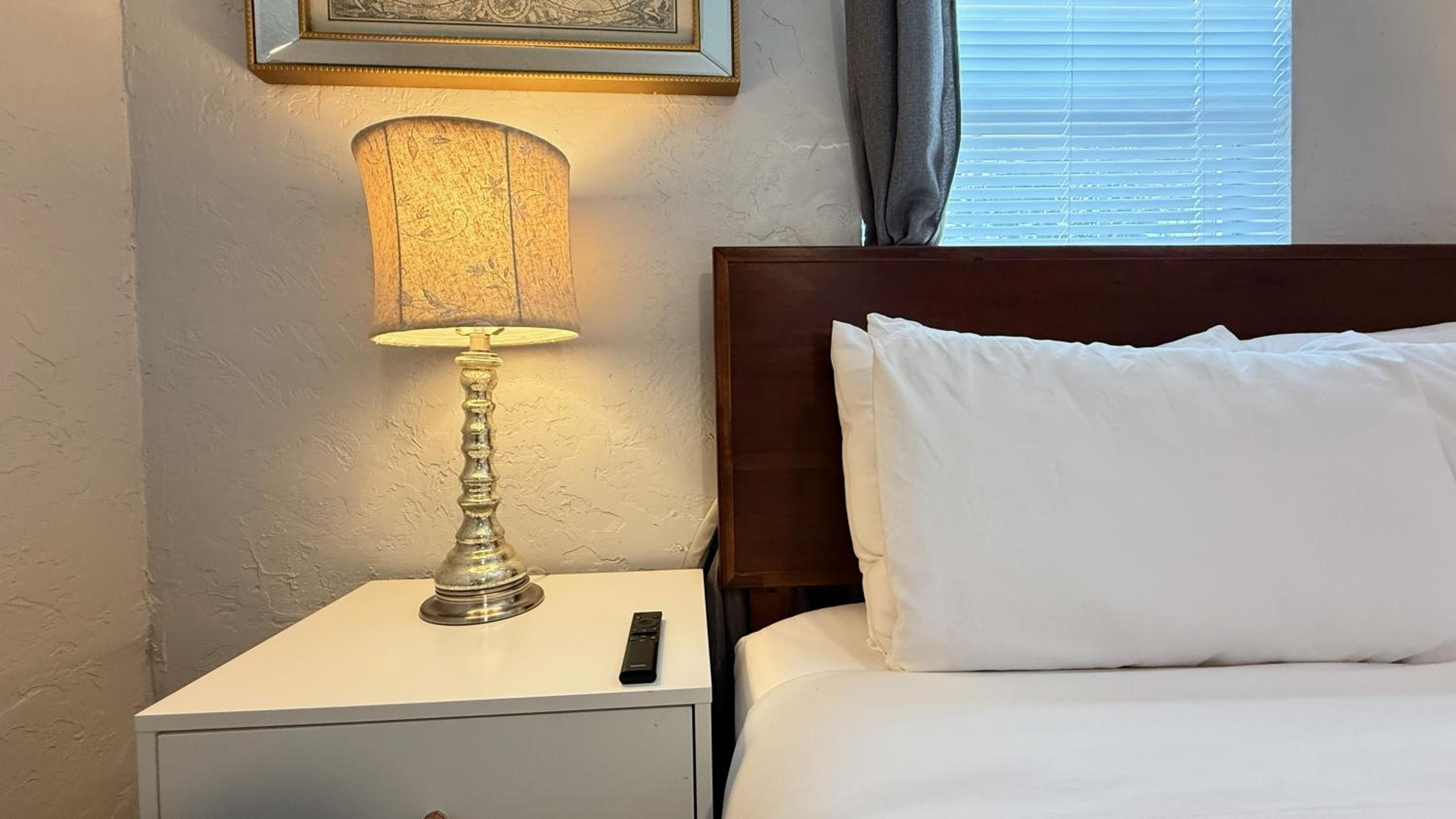 1BR Apt 8 min to Integris Baptist #20C