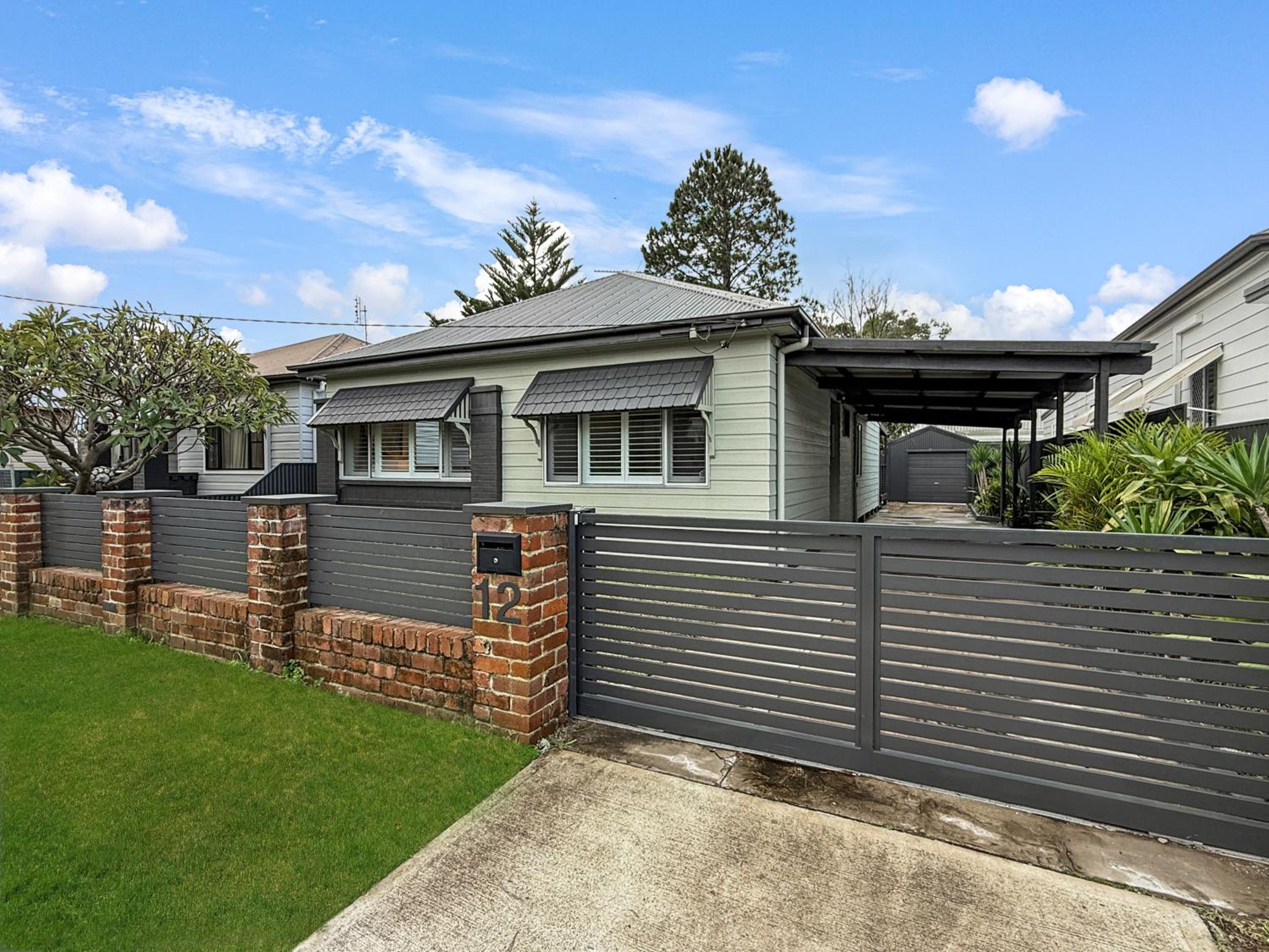 Spacious 3-Bedroom Home with Private Pool & BBQ