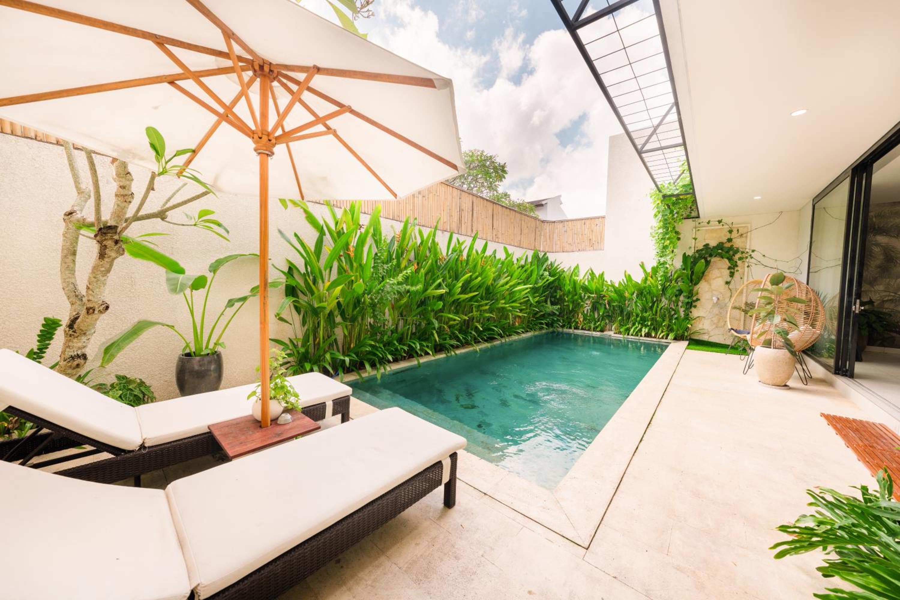 Shanti Villa - 3BR Luxury Private Pool Villa in Seminyak