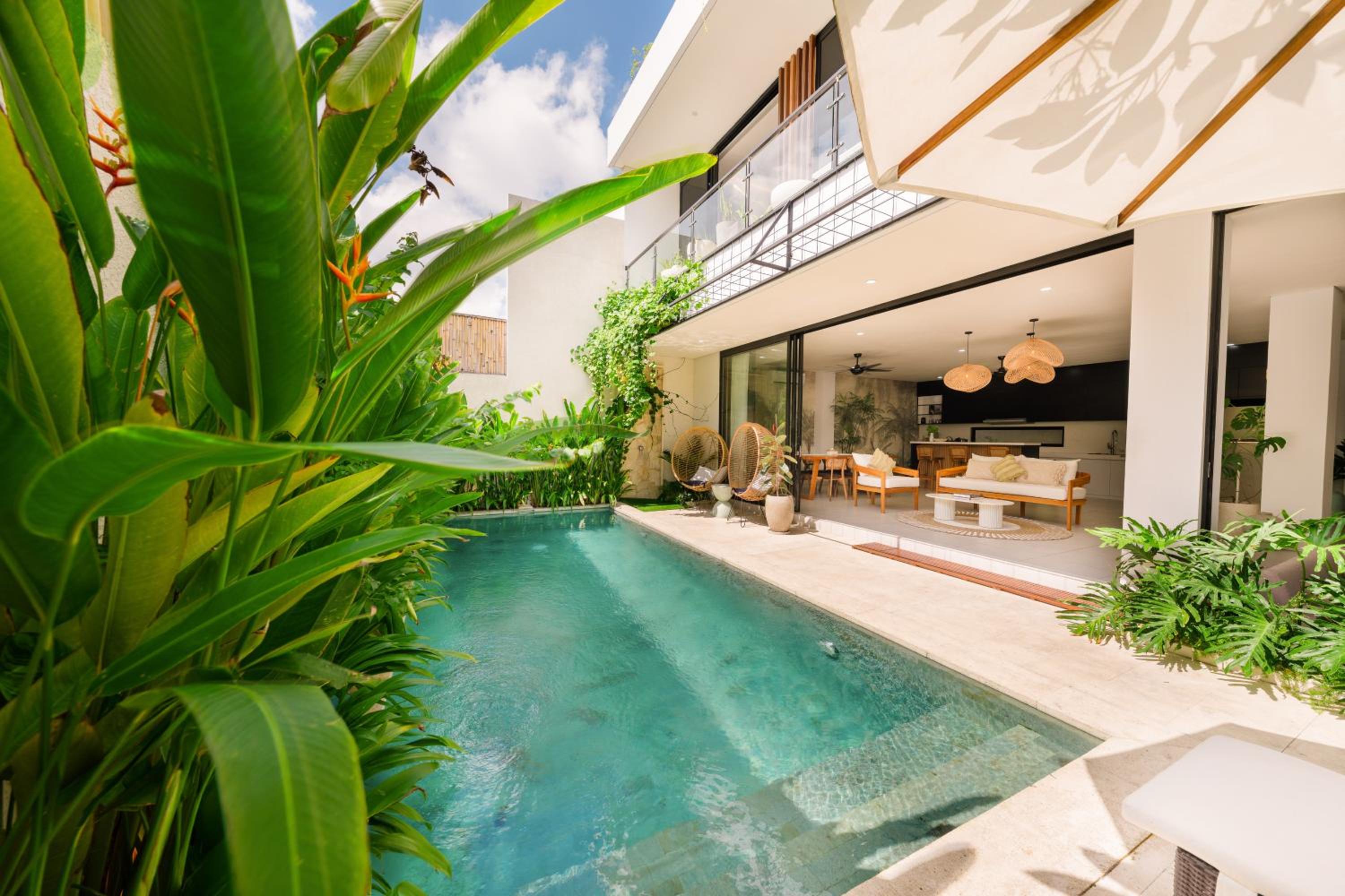 Shanti Villa - 3BR Luxury Private Pool Villa in Seminyak