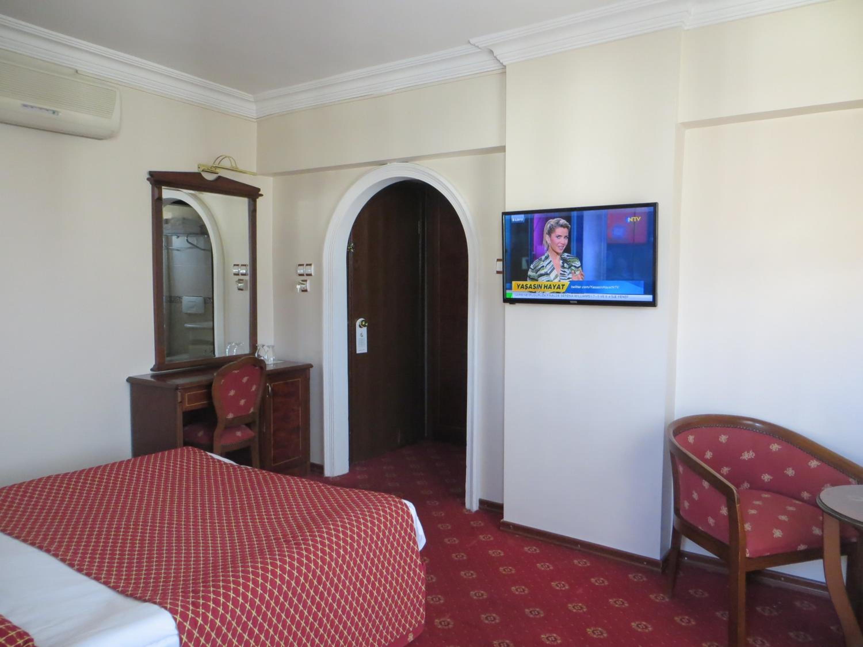 Ozilhan Hotel - Image 39