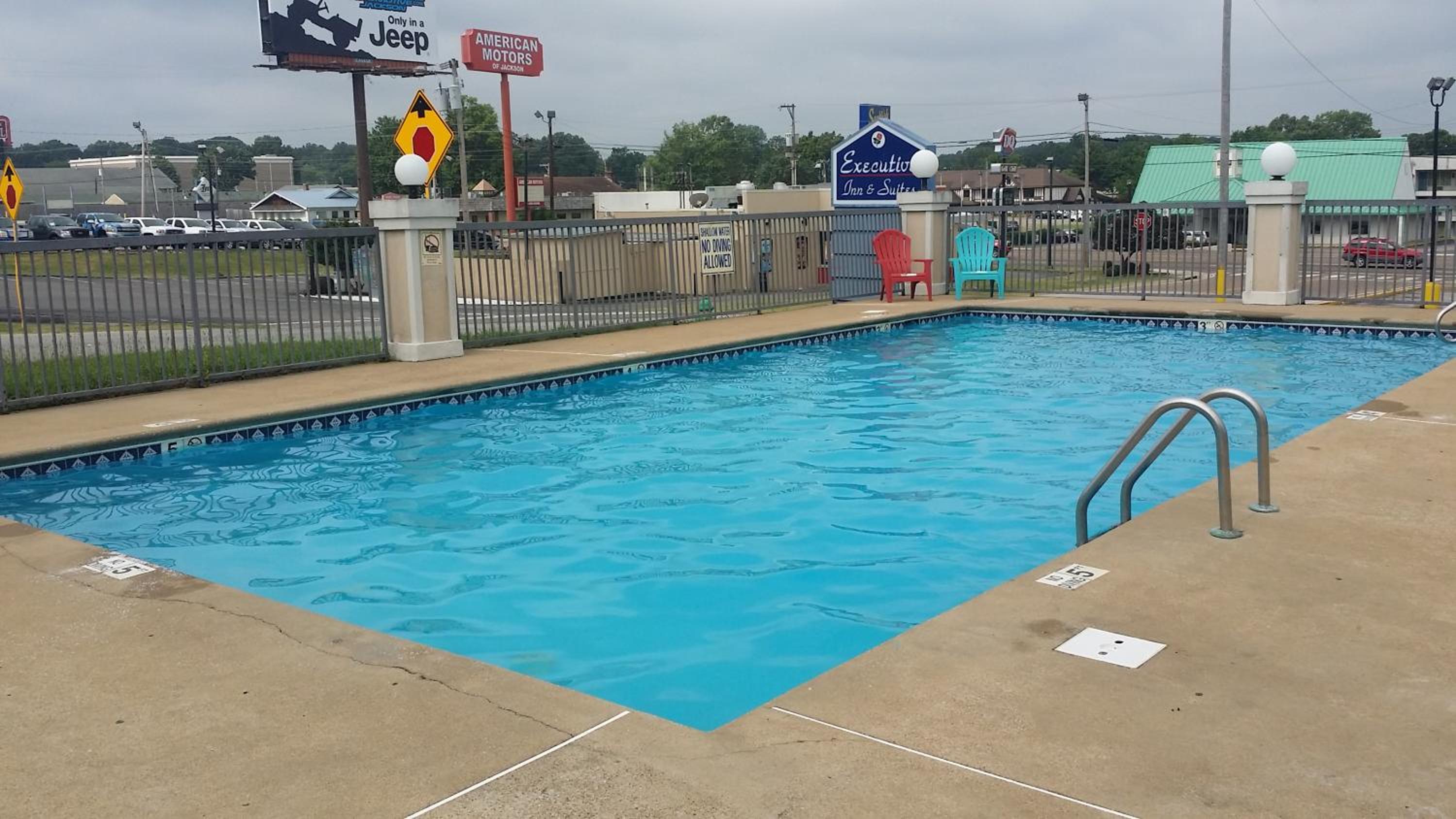 Executive Inn and Suites - Jackson