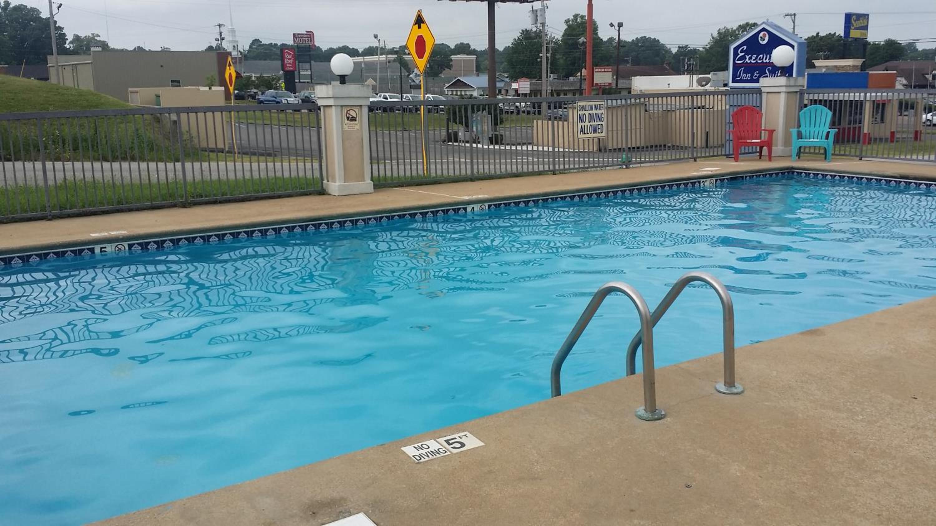 Executive Inn and Suites - Jackson