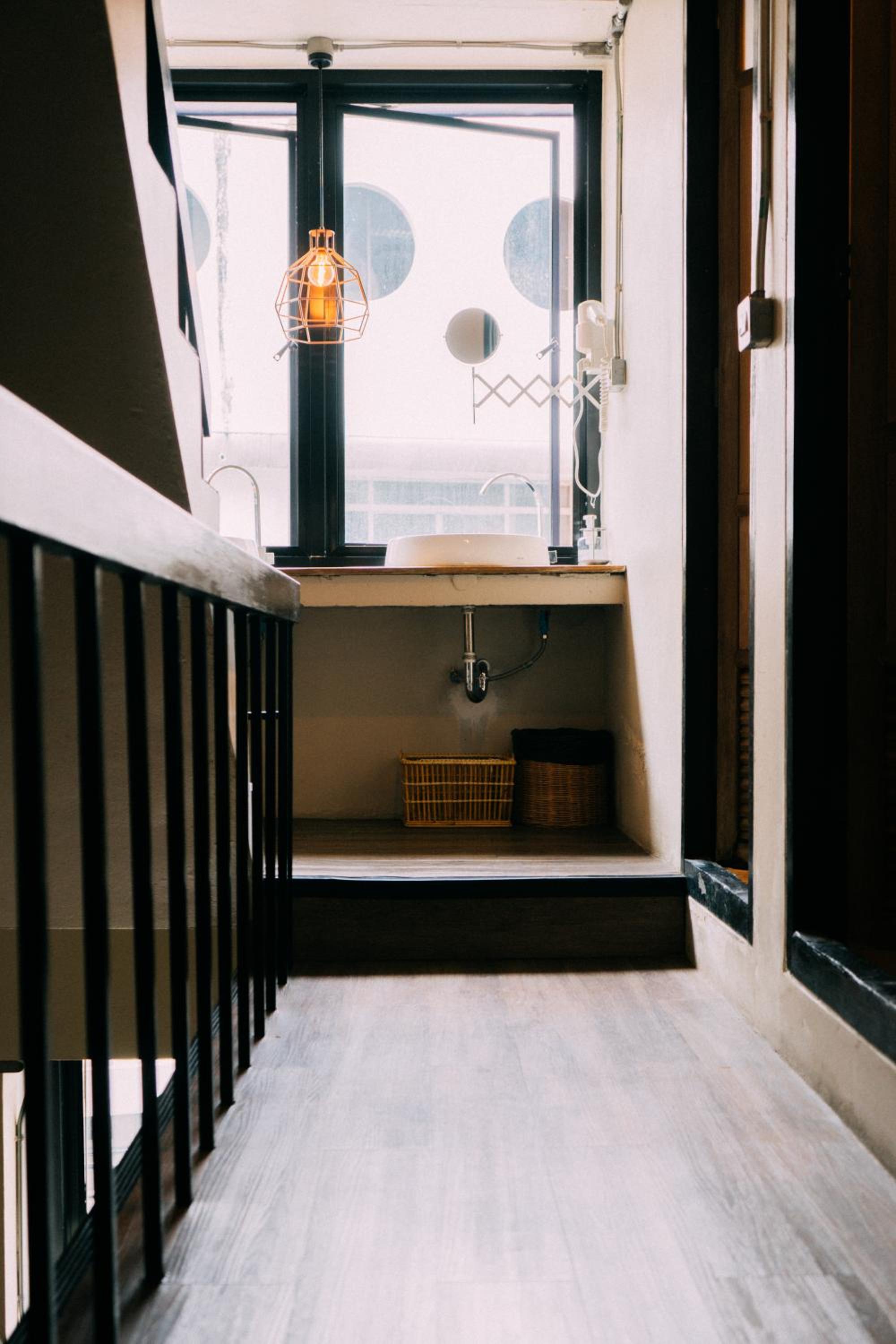 Monomer Hostel Bangkok