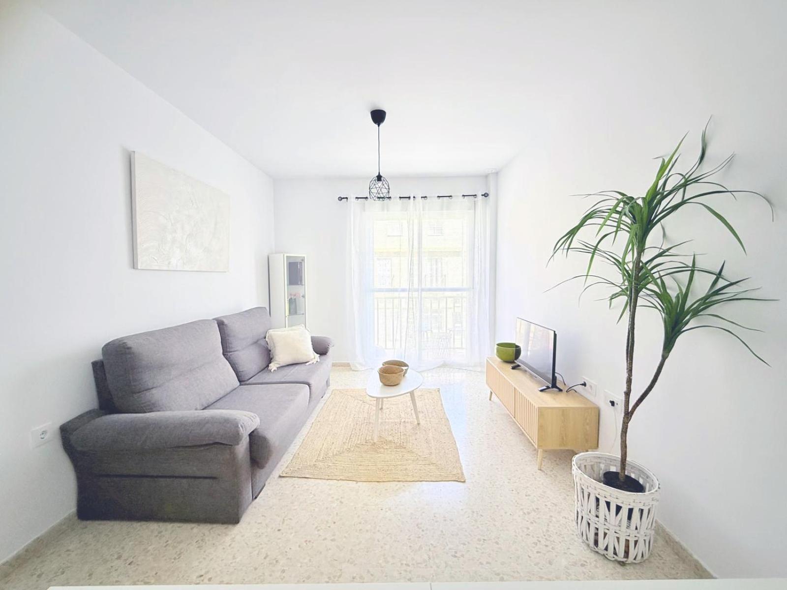 Vibes Center Flat