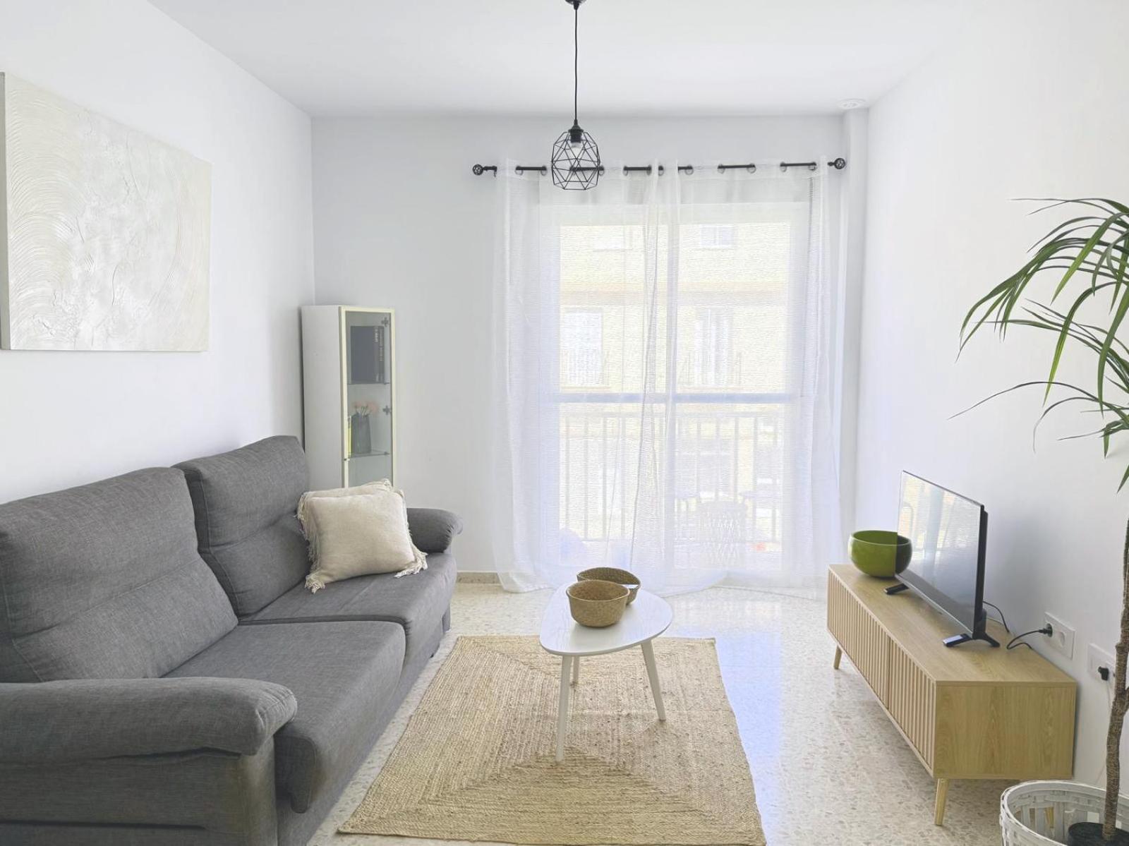 Vibes Center Flat