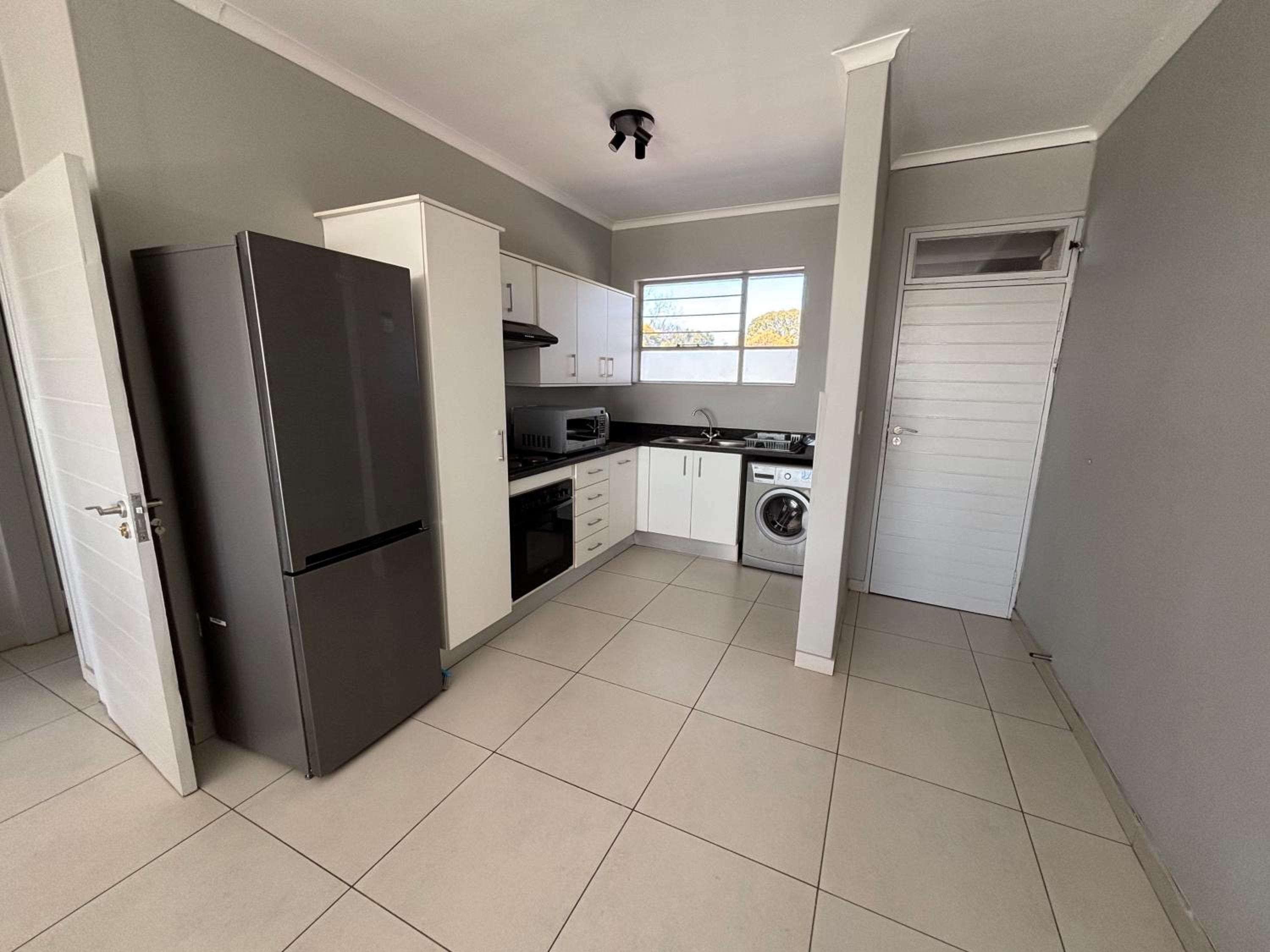 Glenhazel Square Apartments