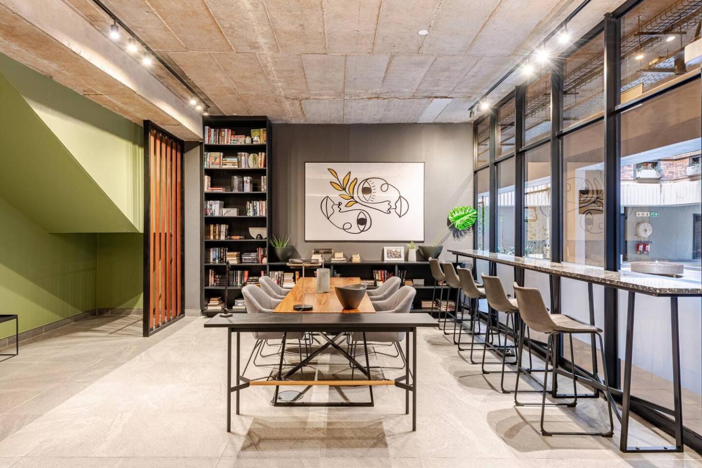 Sandton Central - The Lineal 301 Welanga