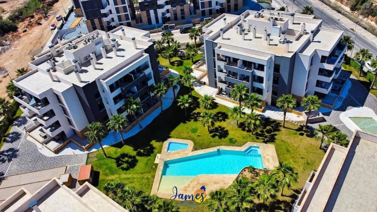 Chic Sunset Apart with Com Pool Duly14