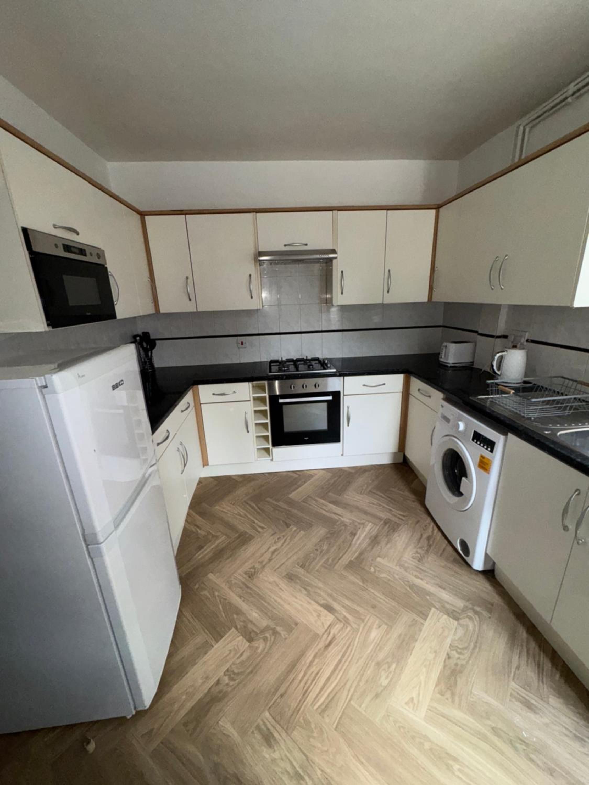 3-Bedroom House, with free parking