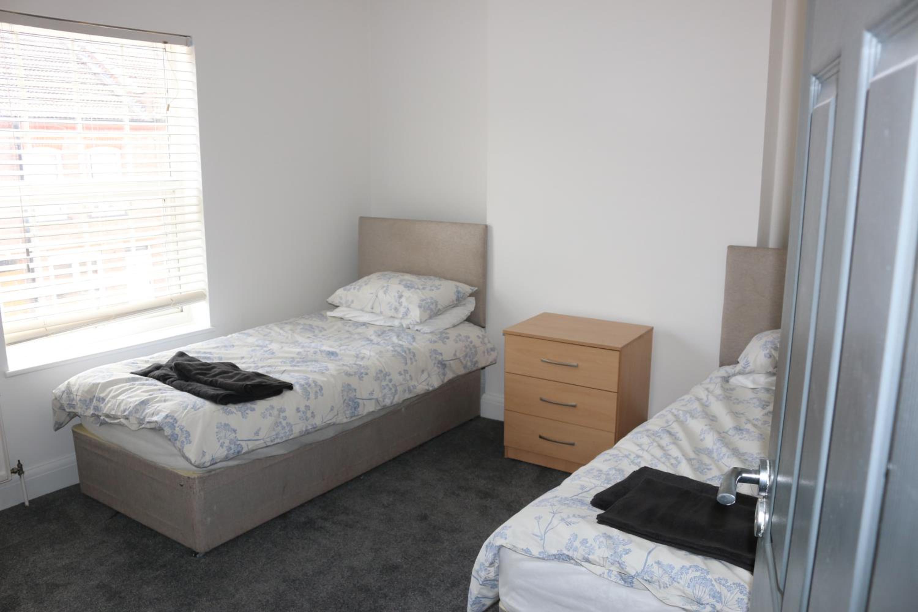 3-Bedroom House, with free parking