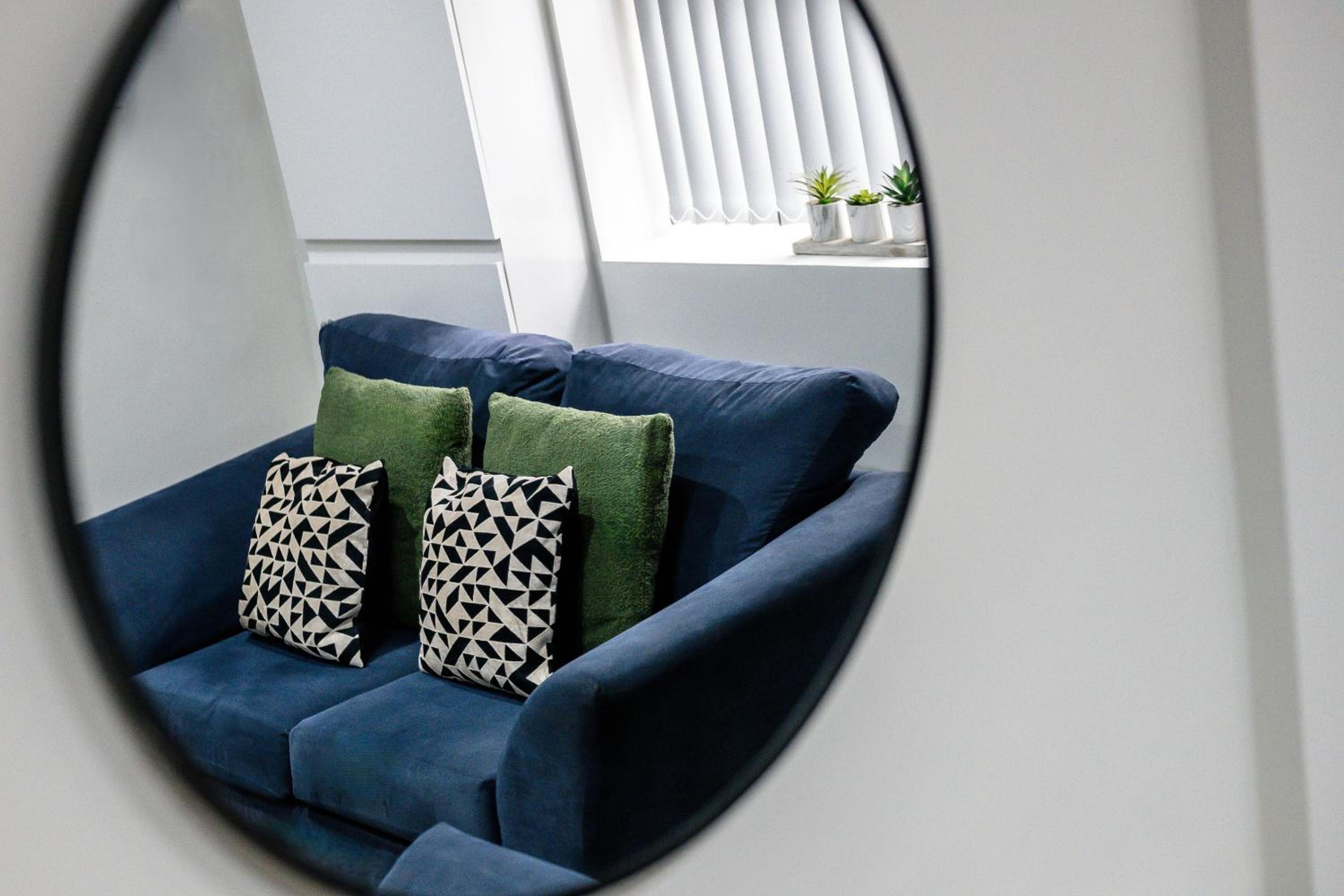 Kemble House - Air Host & Stay - 5 Bedroom, 5 Bathroom - Sleeping 10
