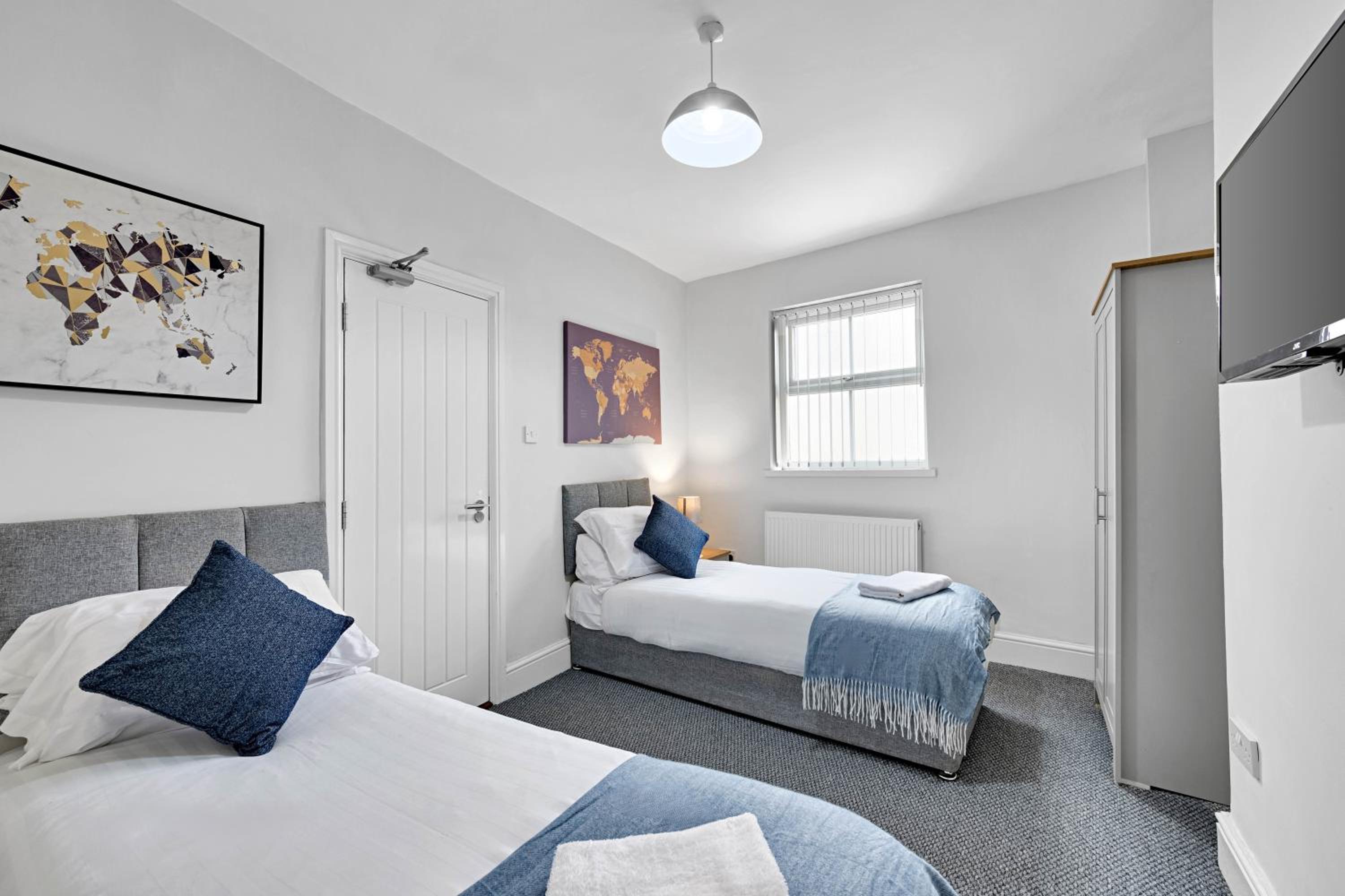 Kemble House - Air Host & Stay - 5 Bedroom, 5 Bathroom - Sleeping 10