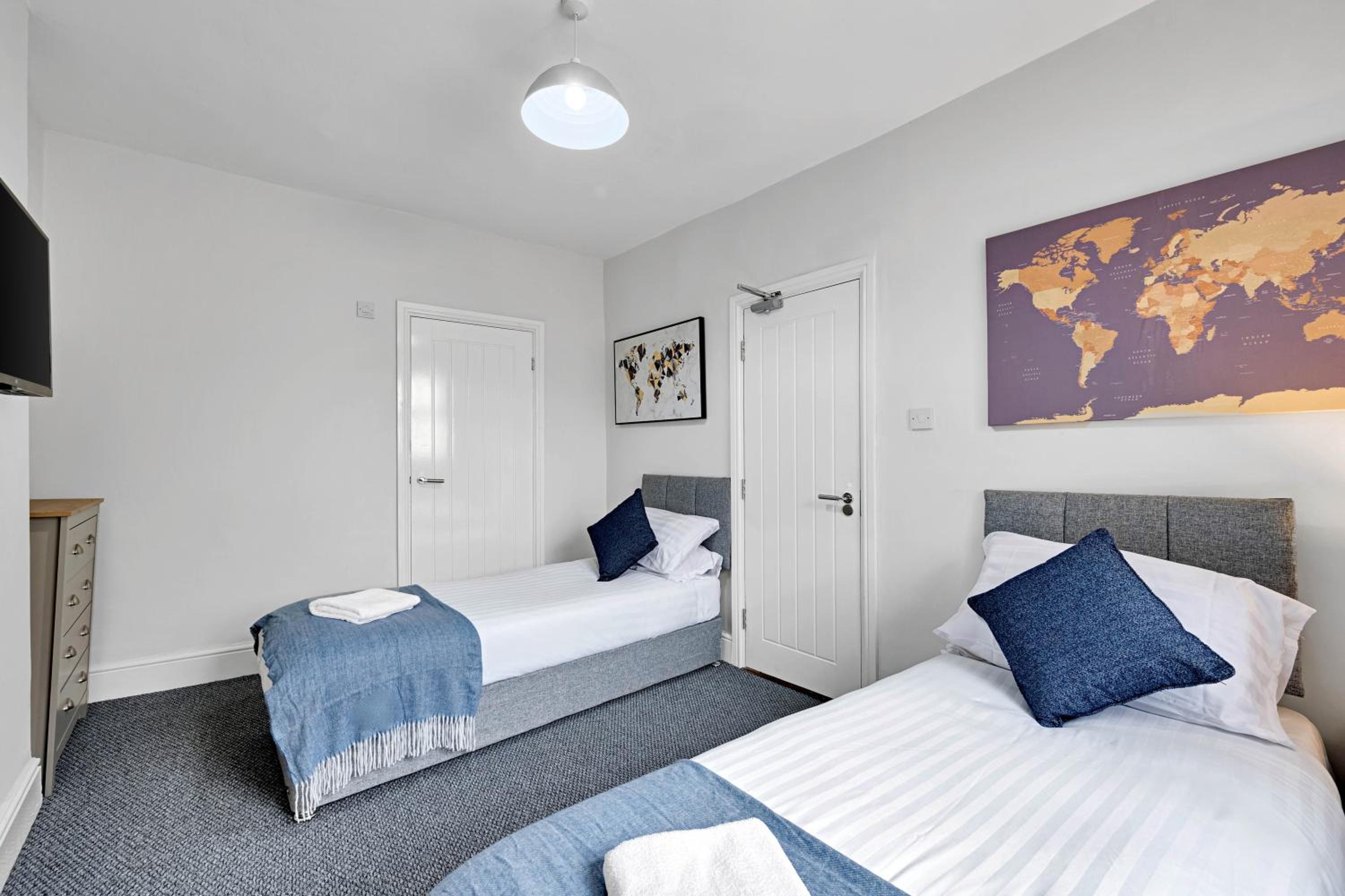 Kemble House - Air Host & Stay - 5 Bedroom, 5 Bathroom - Sleeping 10