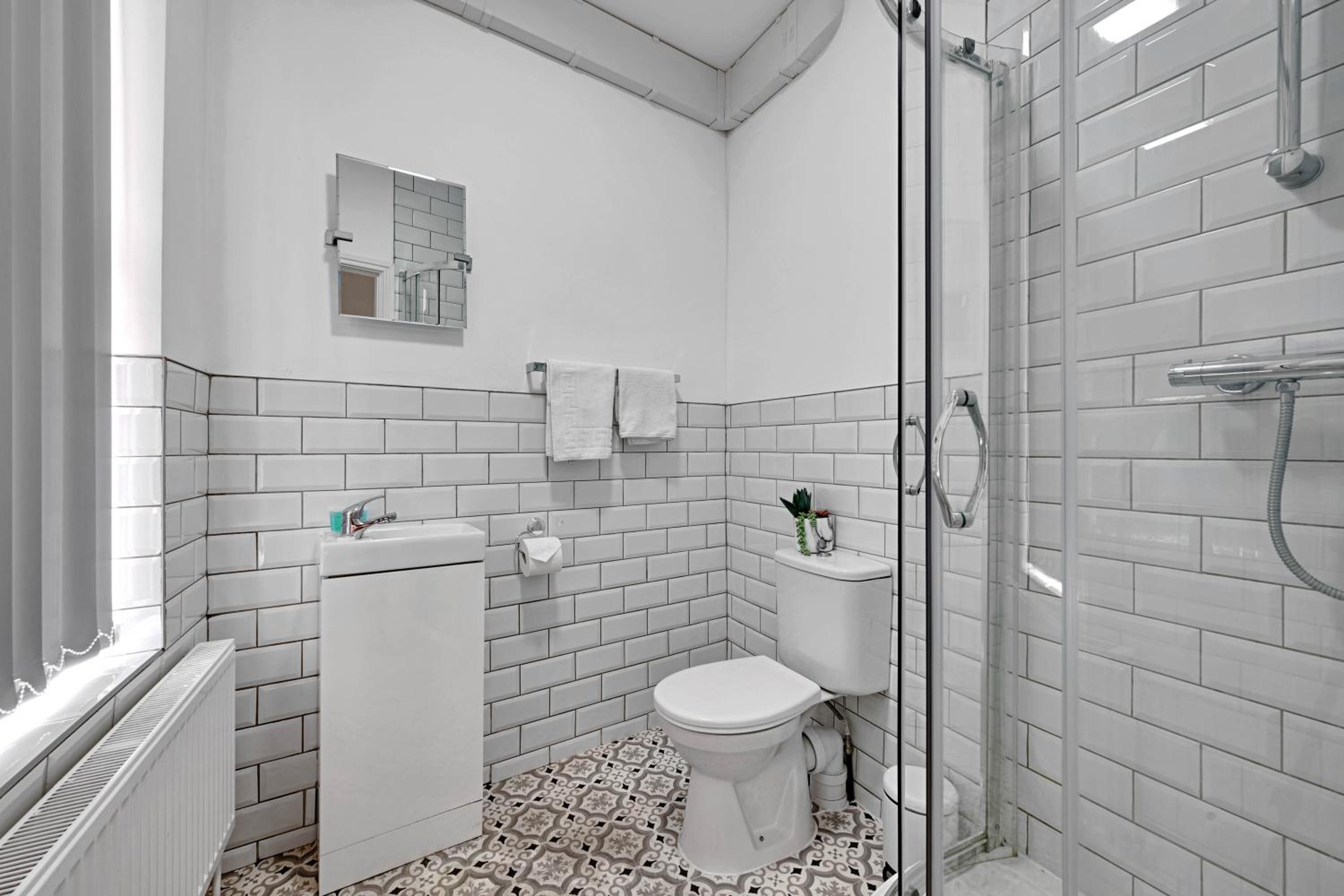 Kemble House - Air Host & Stay - 5 Bedroom, 5 Bathroom - Sleeping 10