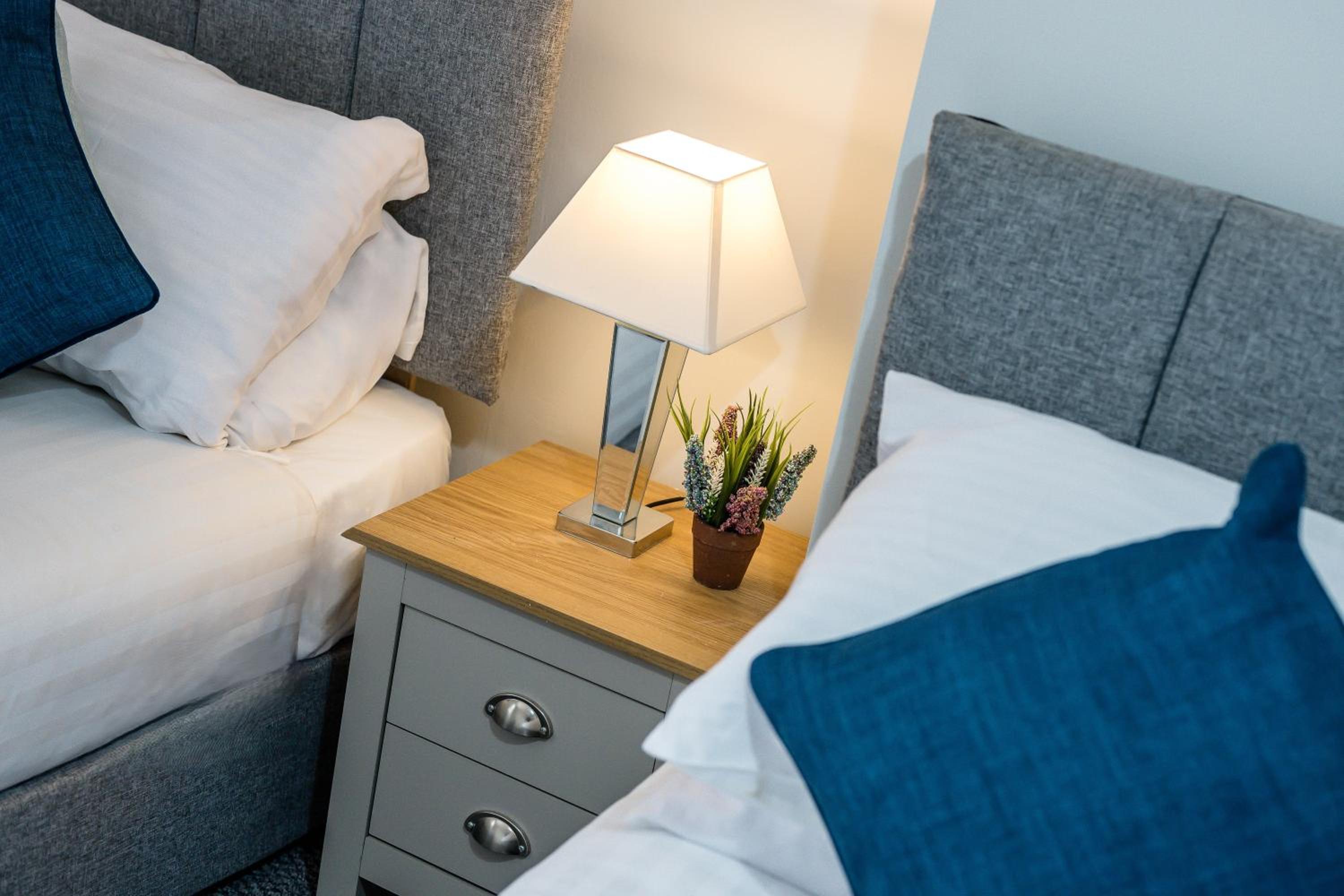 Kemble House - Air Host & Stay - 5 Bedroom, 5 Bathroom - Sleeping 10