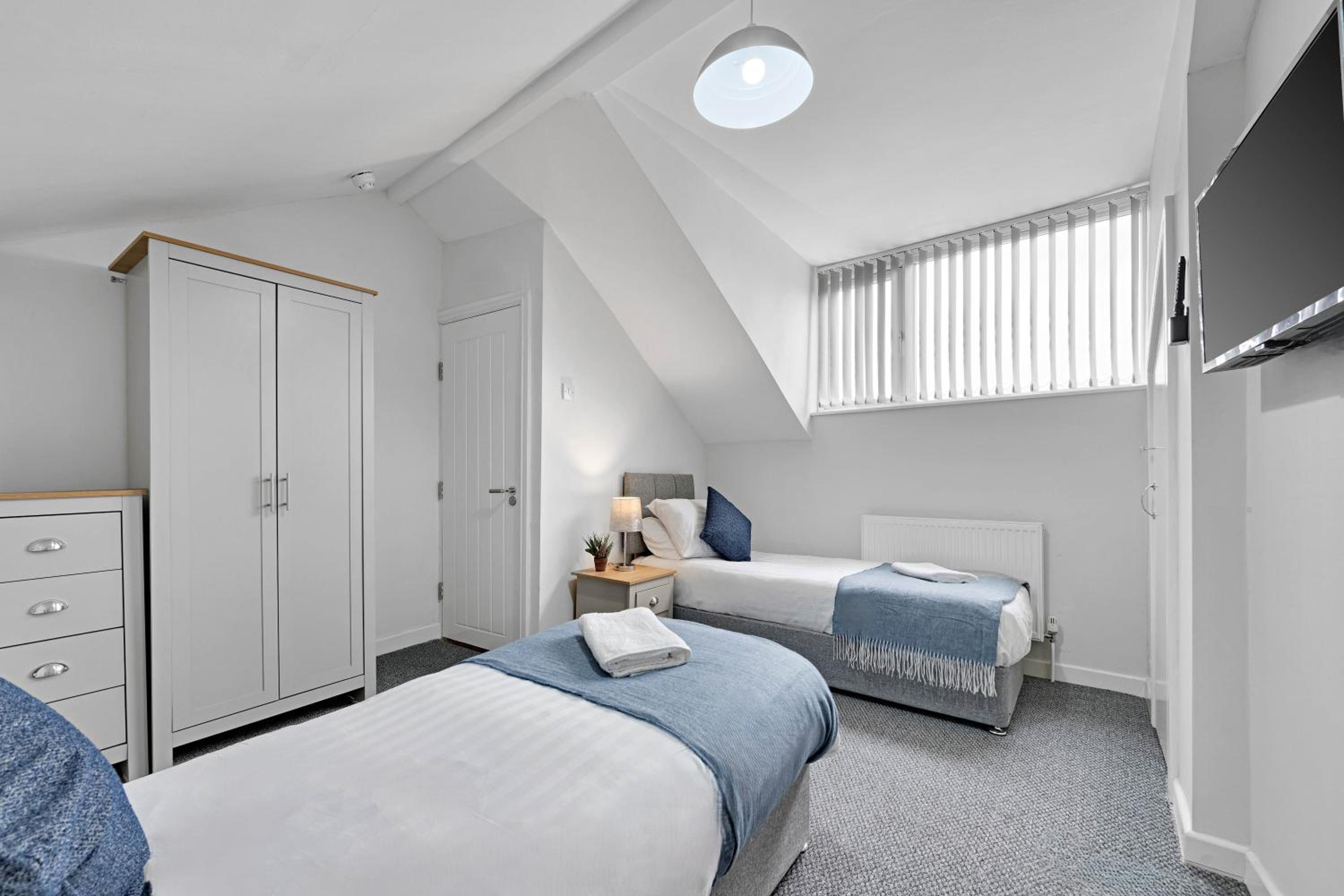 Kemble House - Air Host & Stay - 5 Bedroom, 5 Bathroom - Sleeping 10