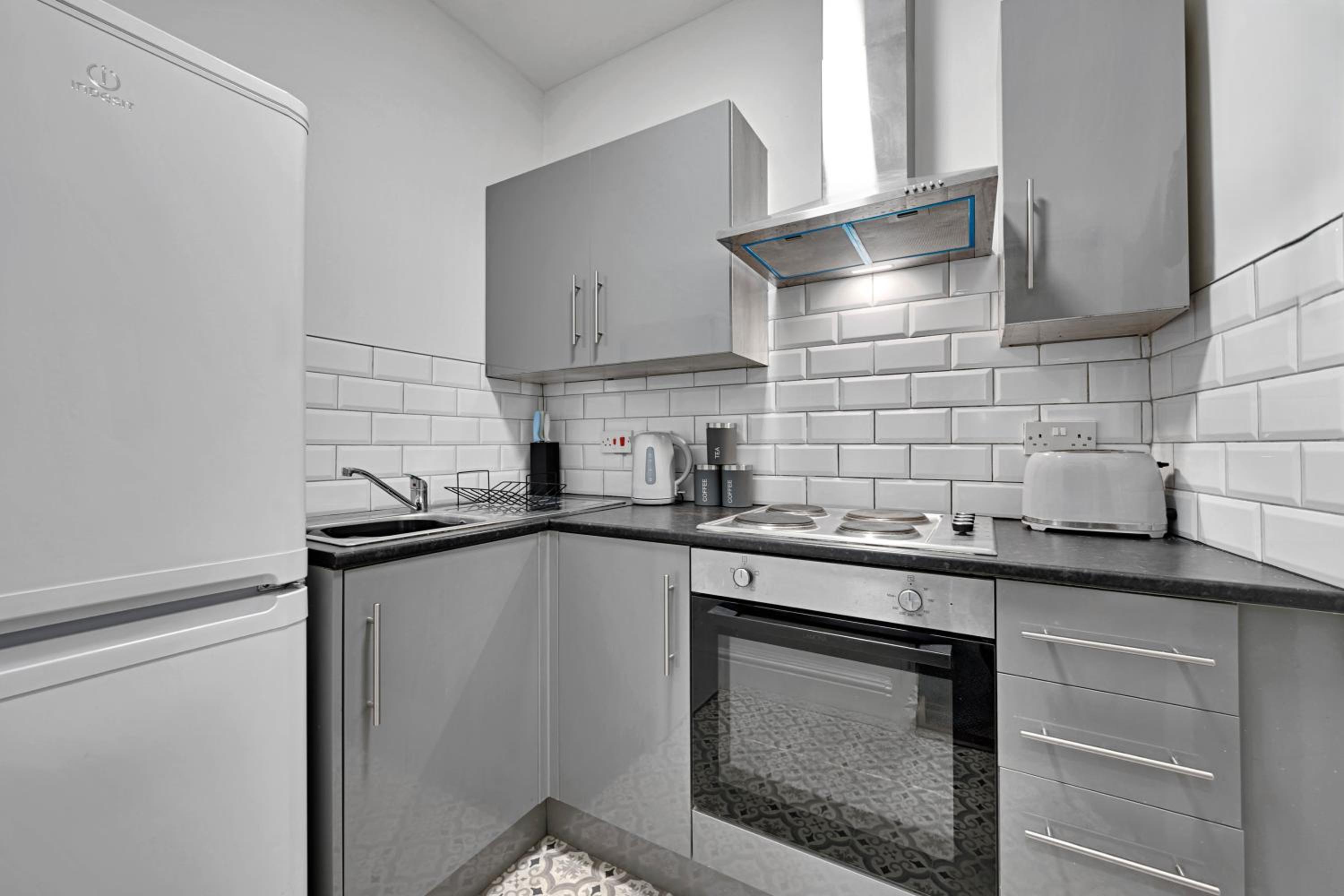 Kemble House - Air Host & Stay - 5 Bedroom, 5 Bathroom - Sleeping 10