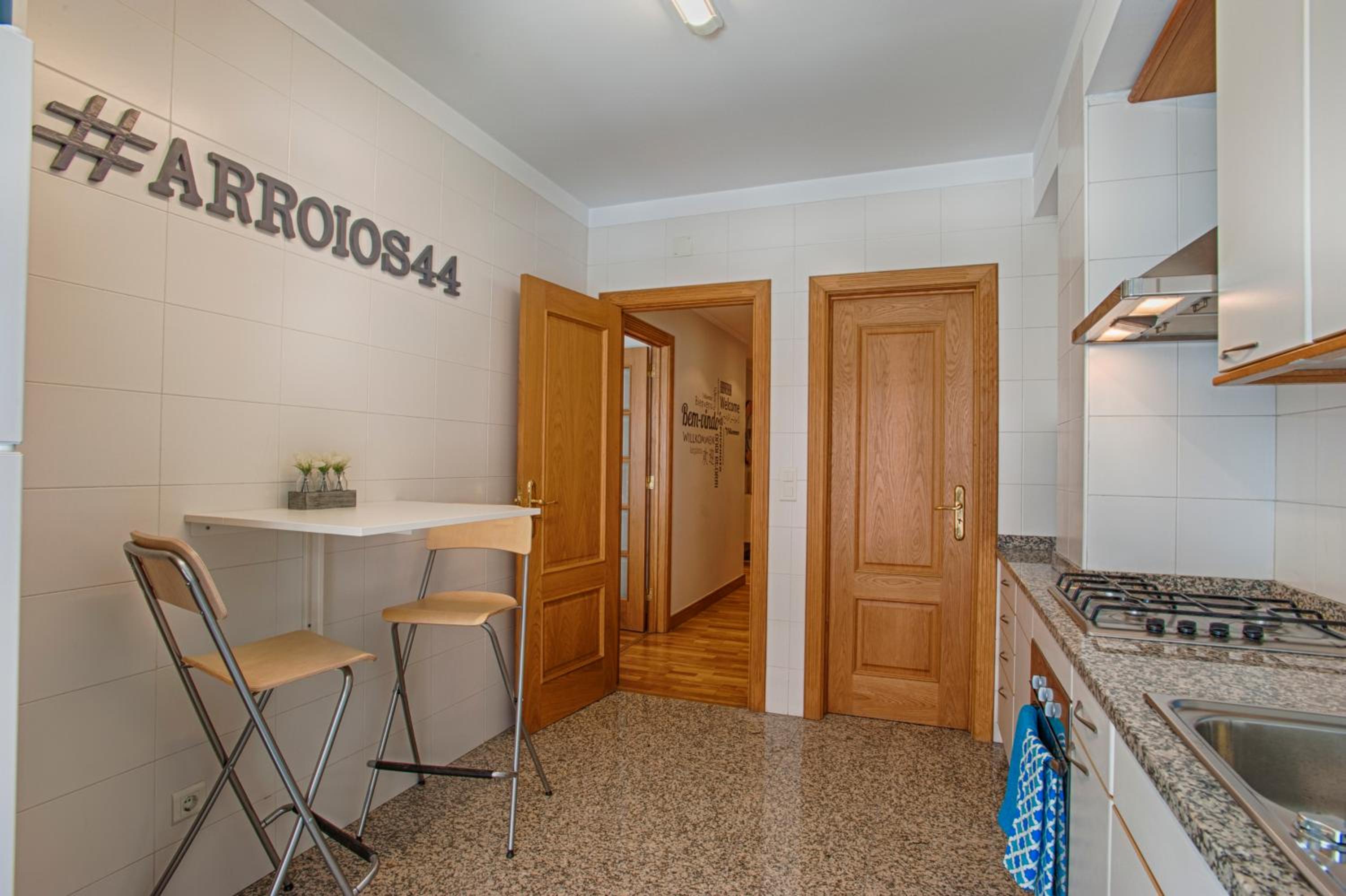 BmyGuest - Arroios Lisbon Apartment view 2