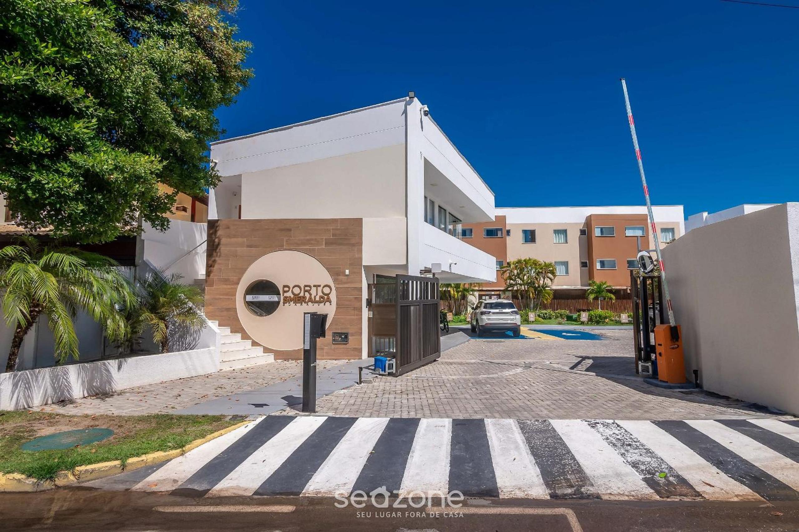 Porto Smeralda Guarajuba Apt w/ balcony - PSMC003