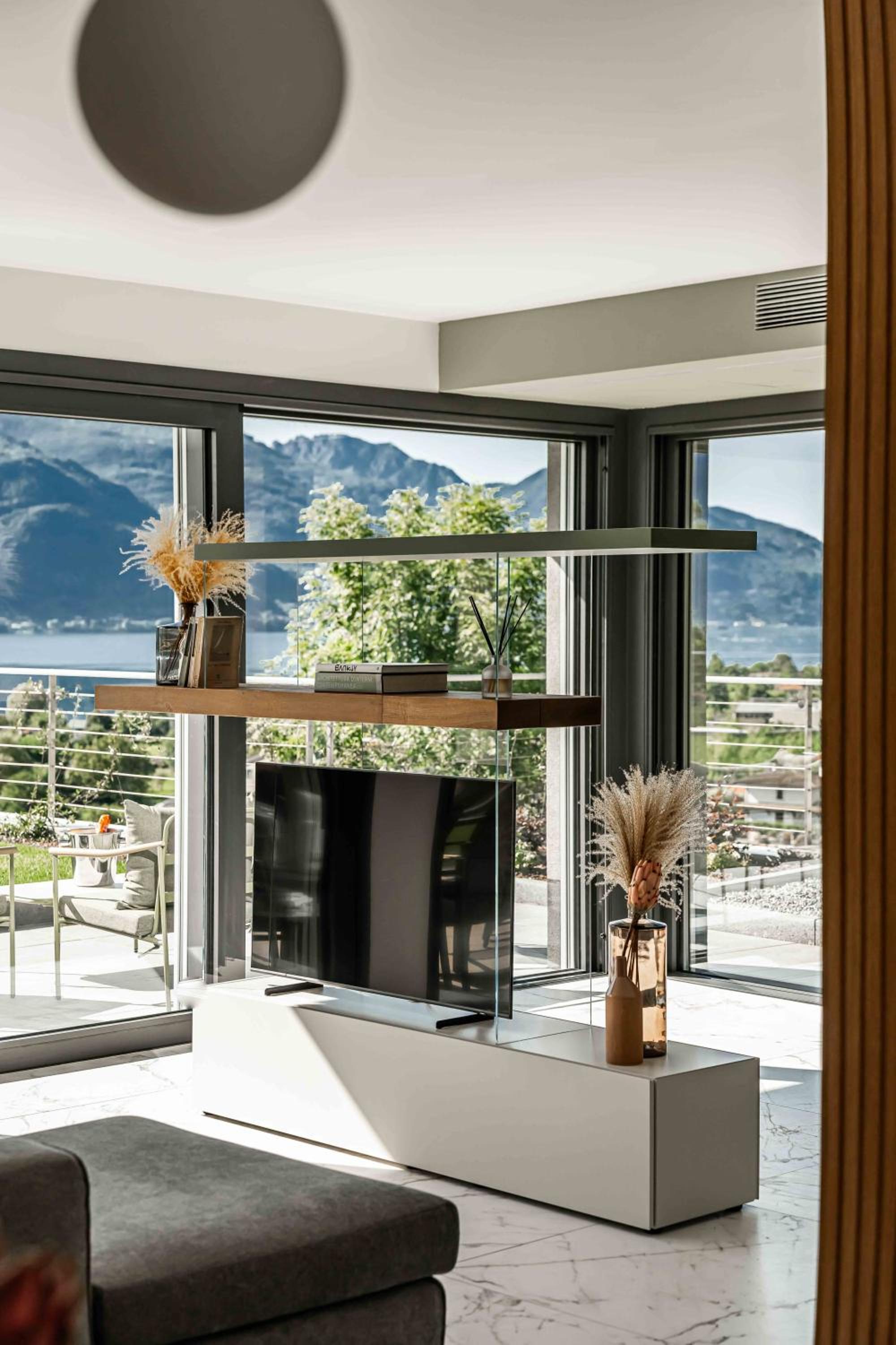 Villa Afrodite Lake Como - Luxury Italian Design by 