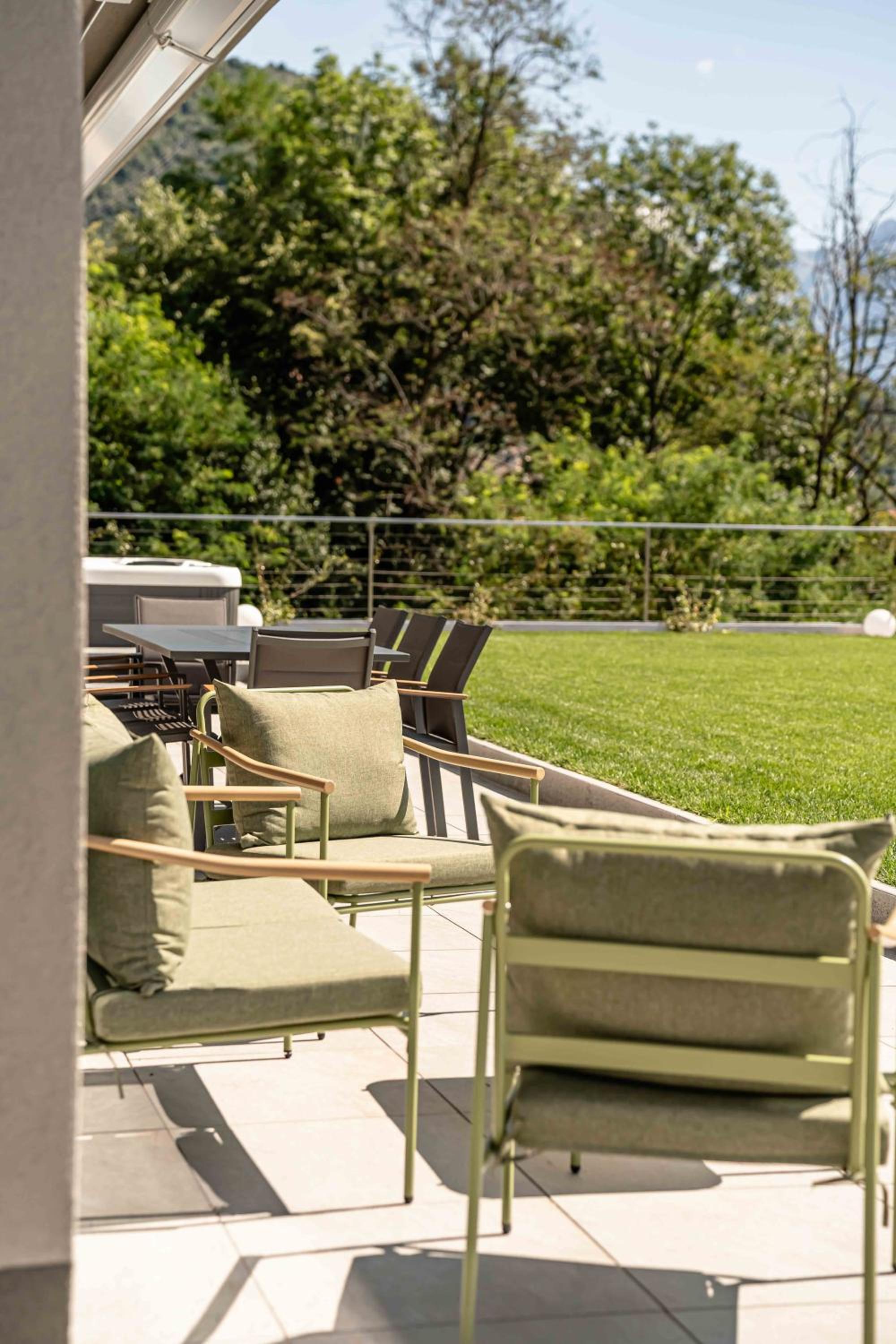 Villa Afrodite Lake Como - Luxury Italian Design by 