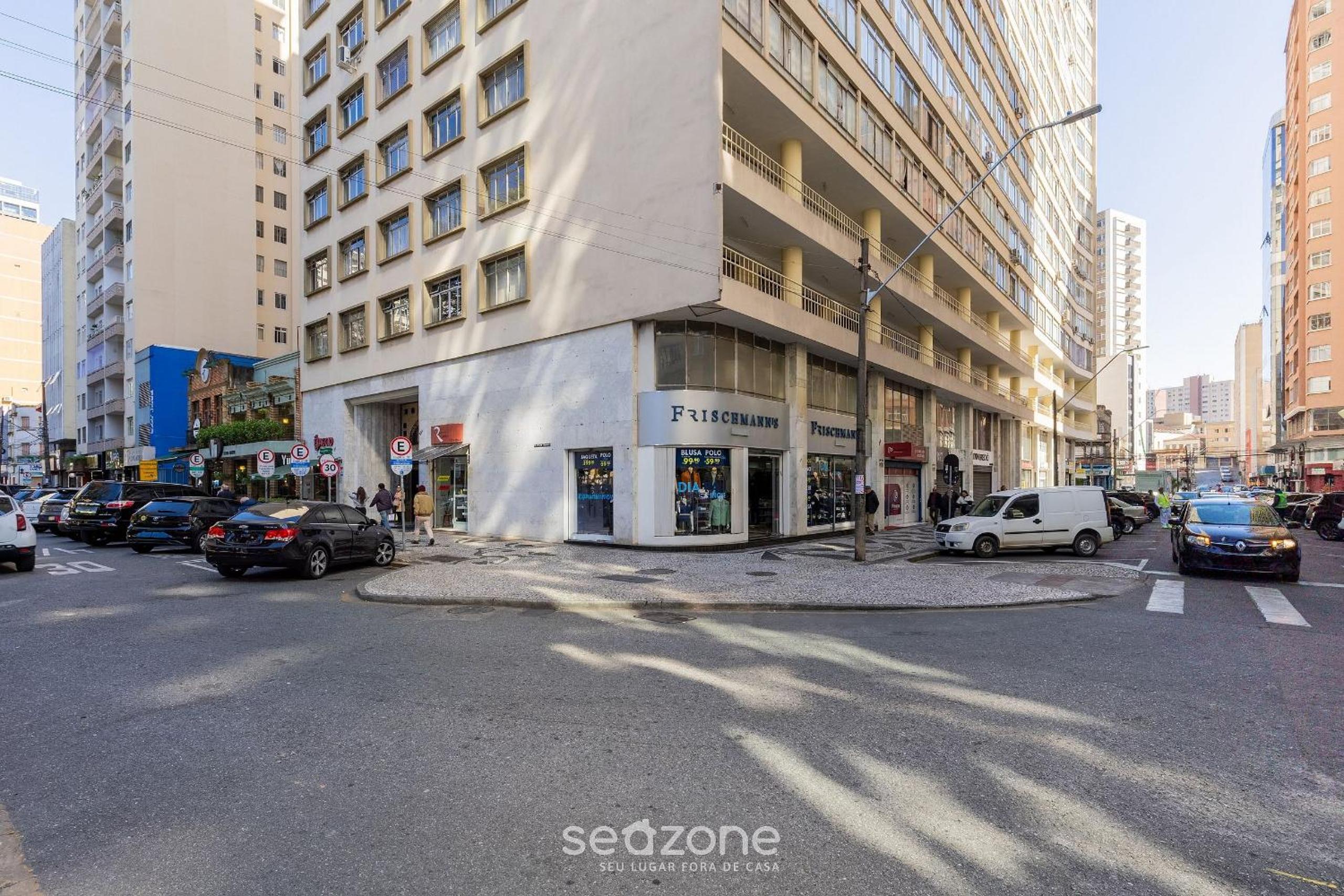Complete Studio in Curitiba EDA0001