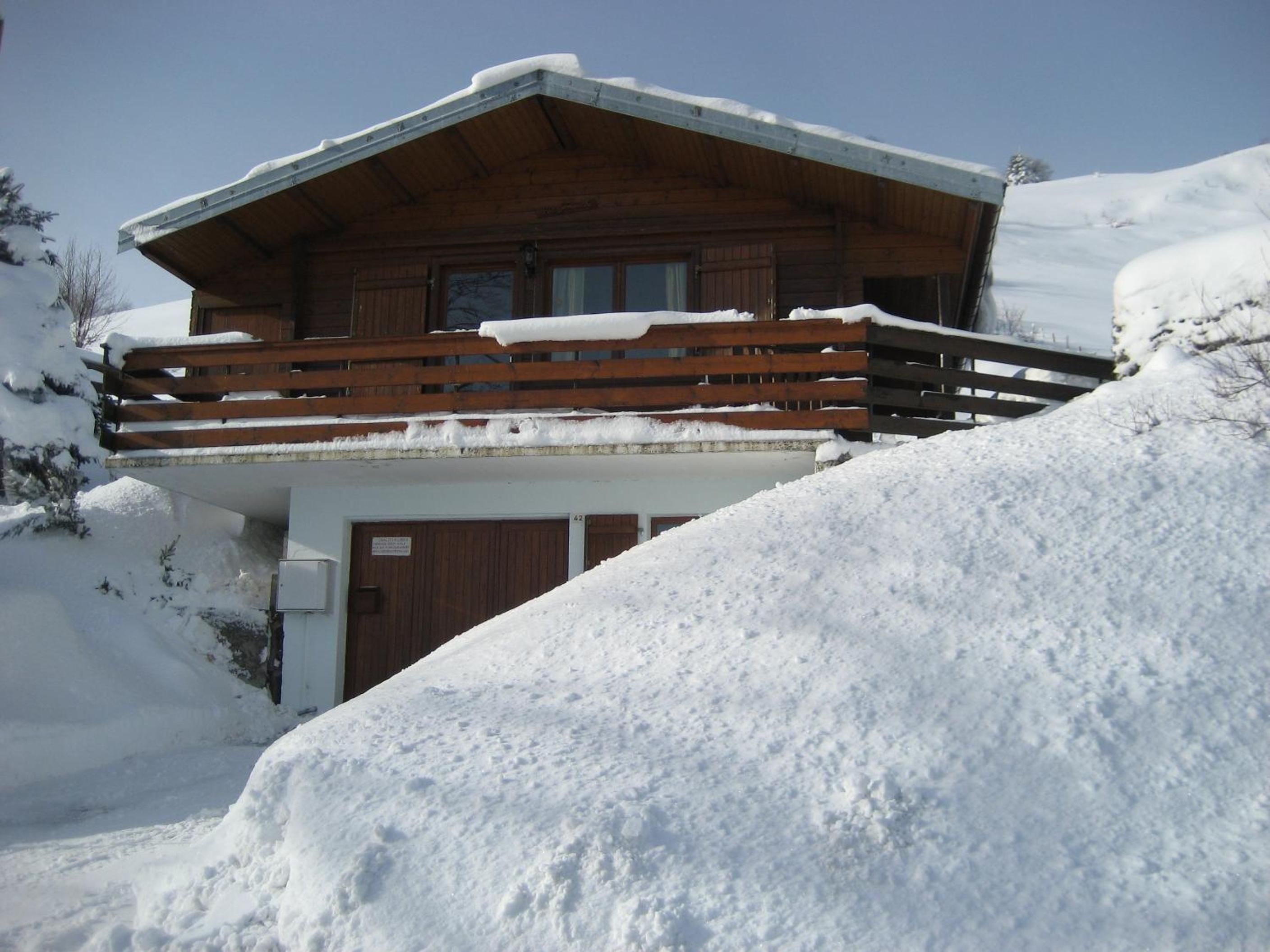Chalet Les Jonquilles view 2