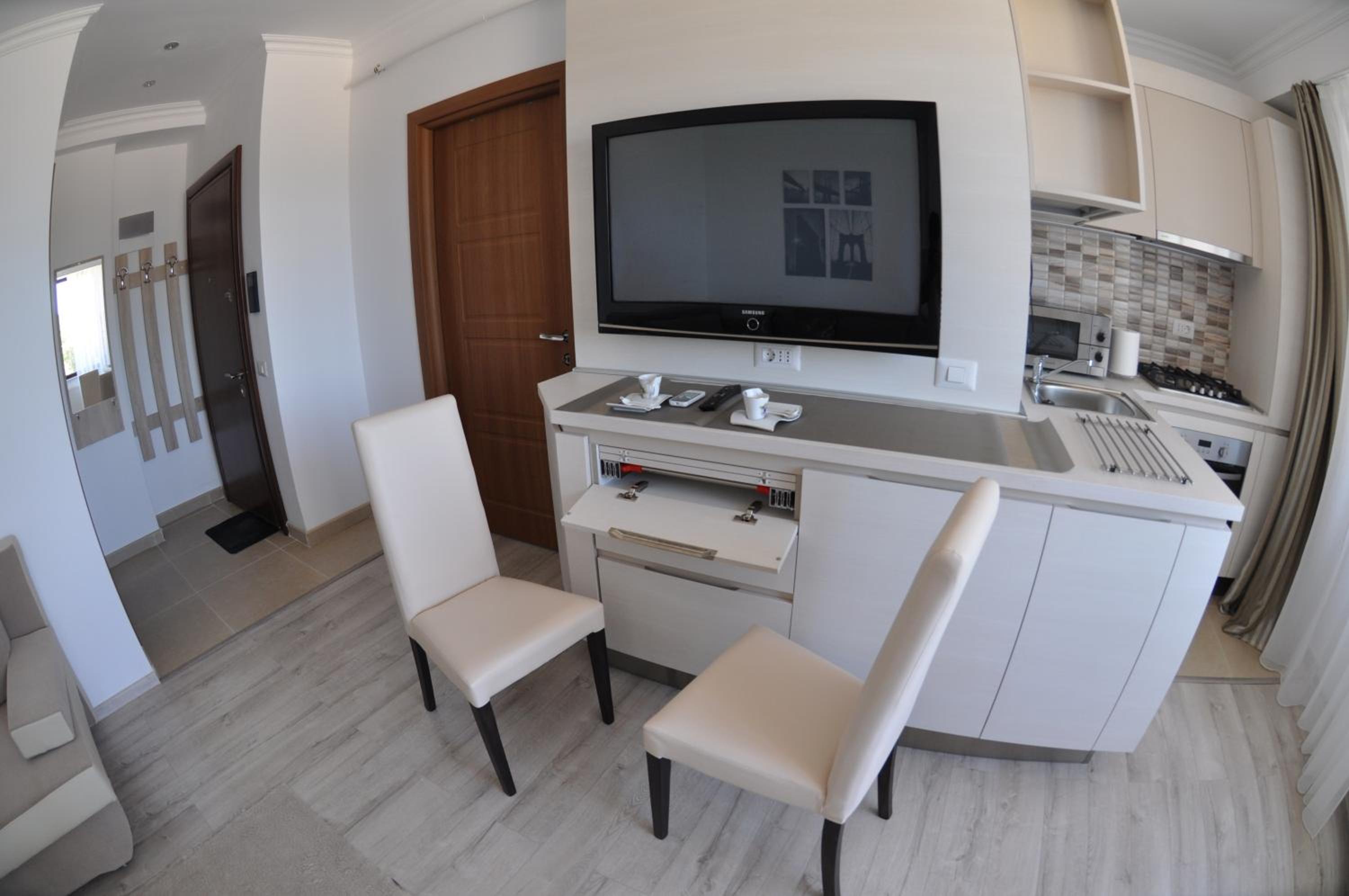 Solid Residence Oana