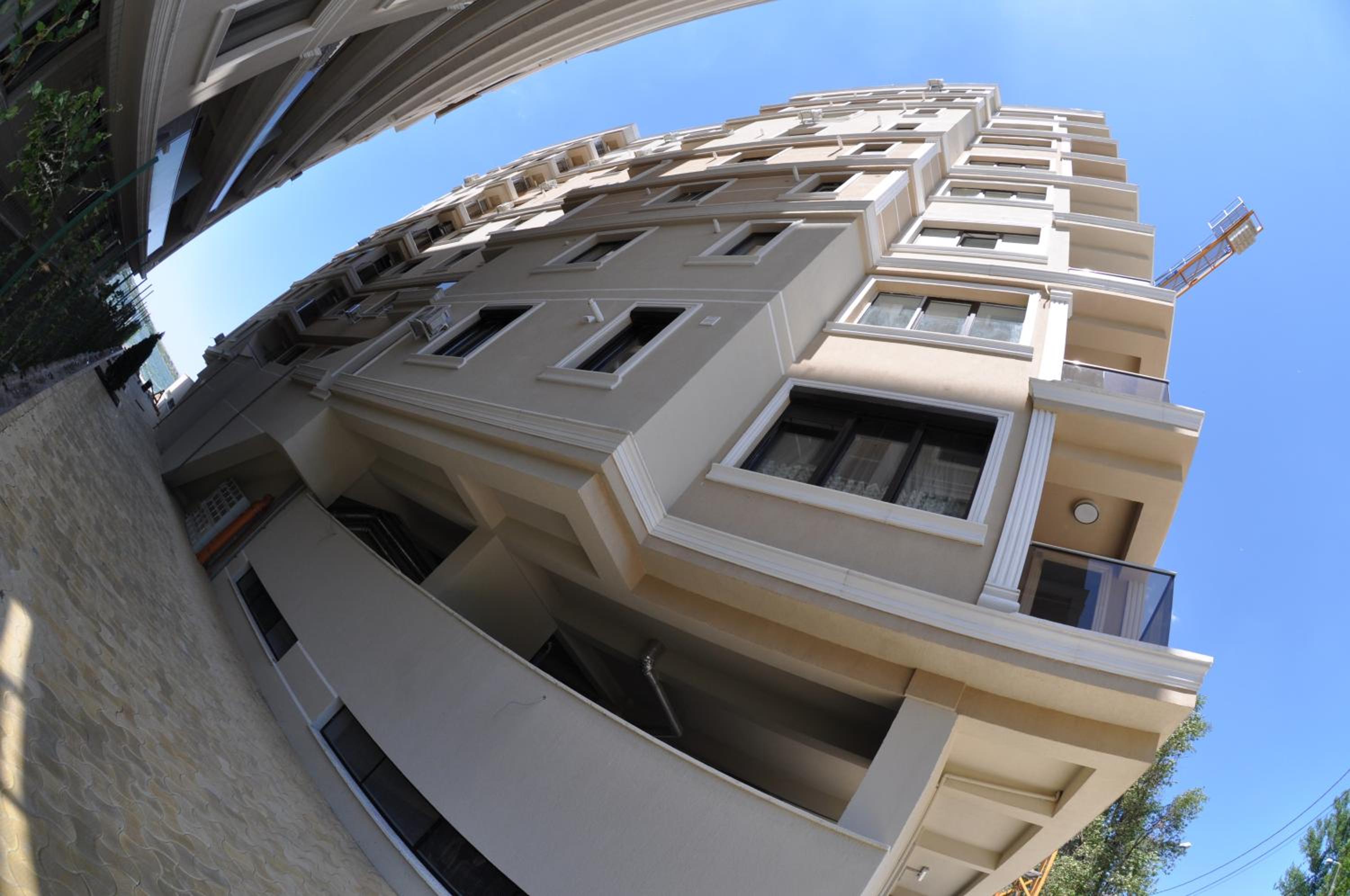 Solid Residence Oana