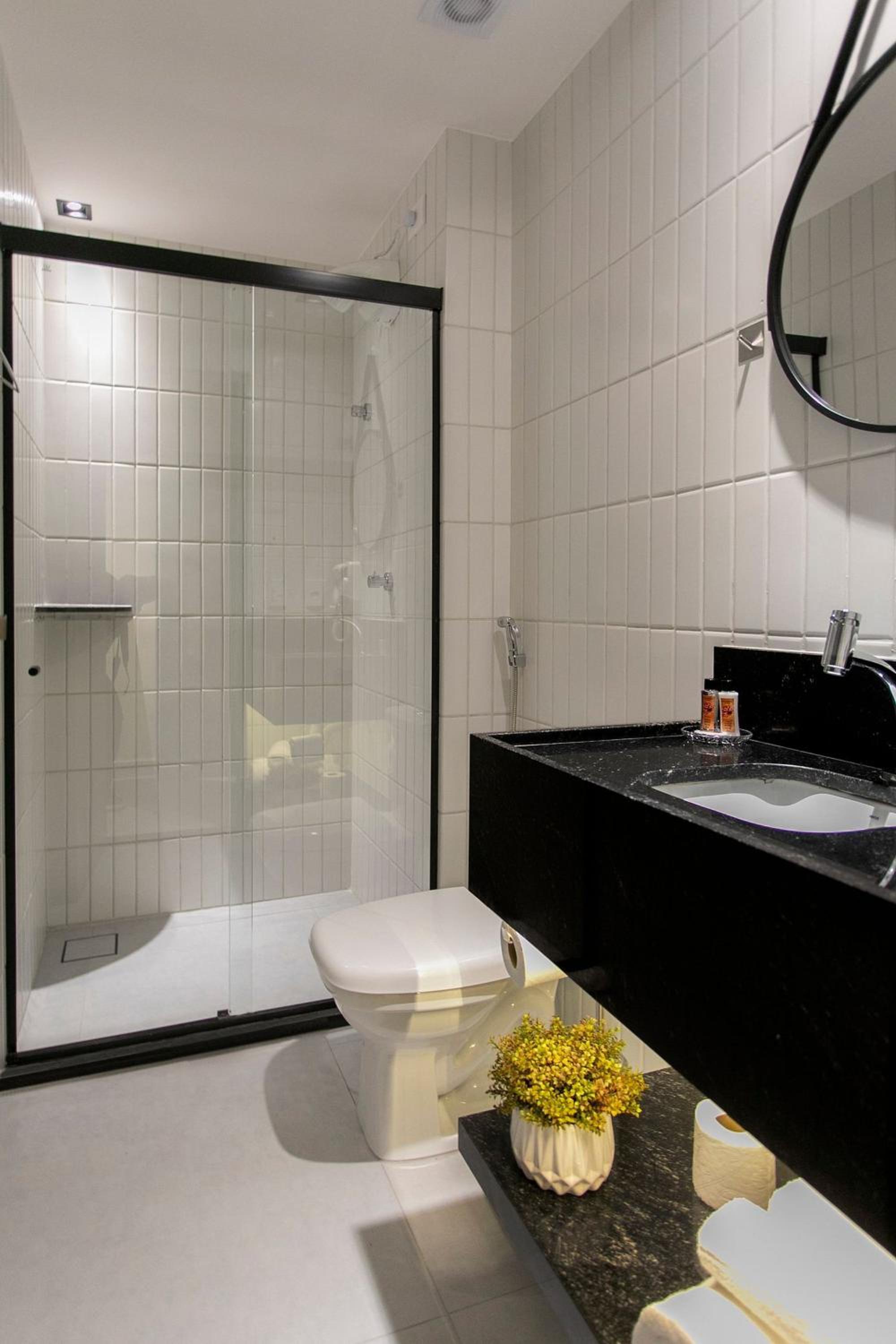 Simple Smart By Xtay - Bleisure in João Pessoa: pool, gym, and laundry near Tropical Center and HNSN