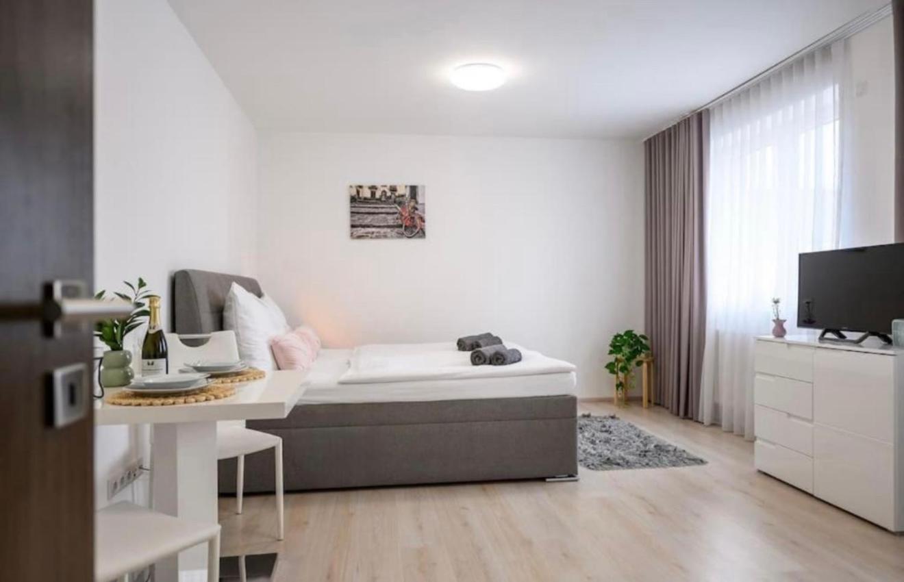 Urban nest Pilsen
