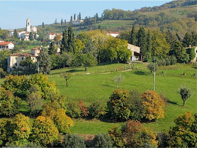 Verona Vacations - BB Romy Rocker - Property Image 12