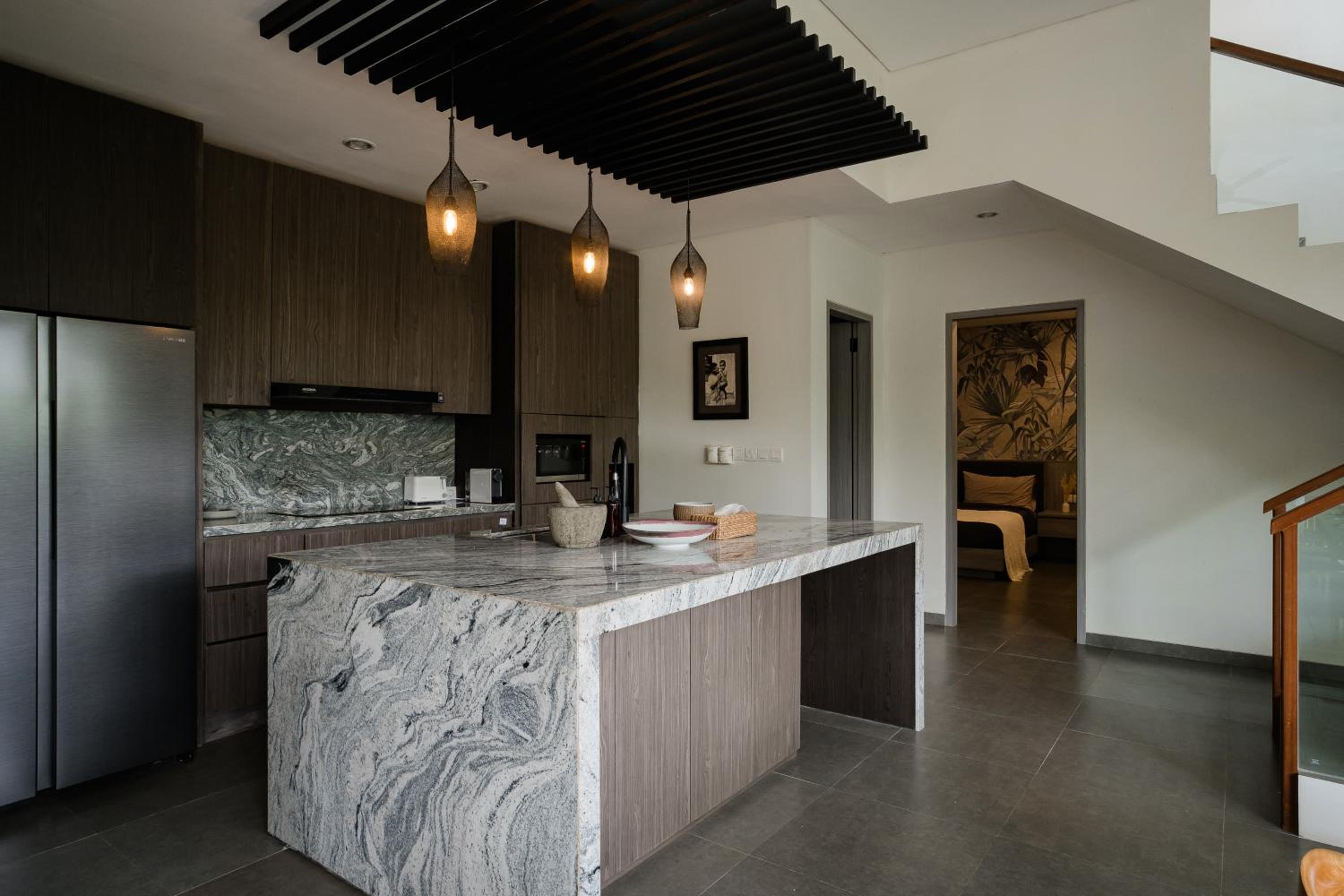 5BR Designer Villa with BBQ & Private Pool in Canggu