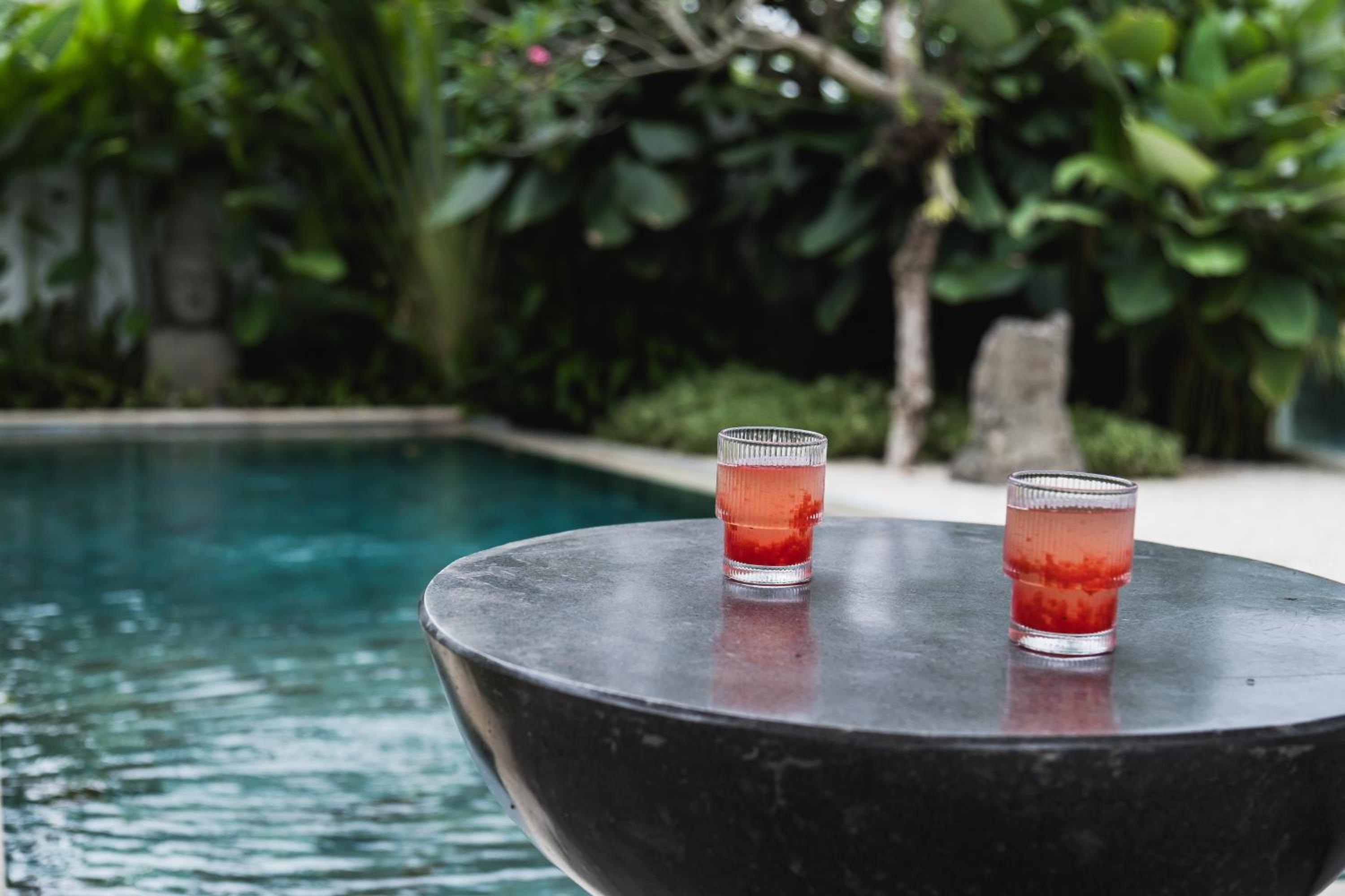 5BR Designer Villa with BBQ & Private Pool in Canggu