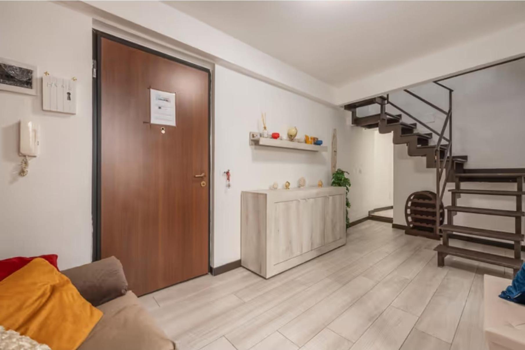 La loggia Apartment